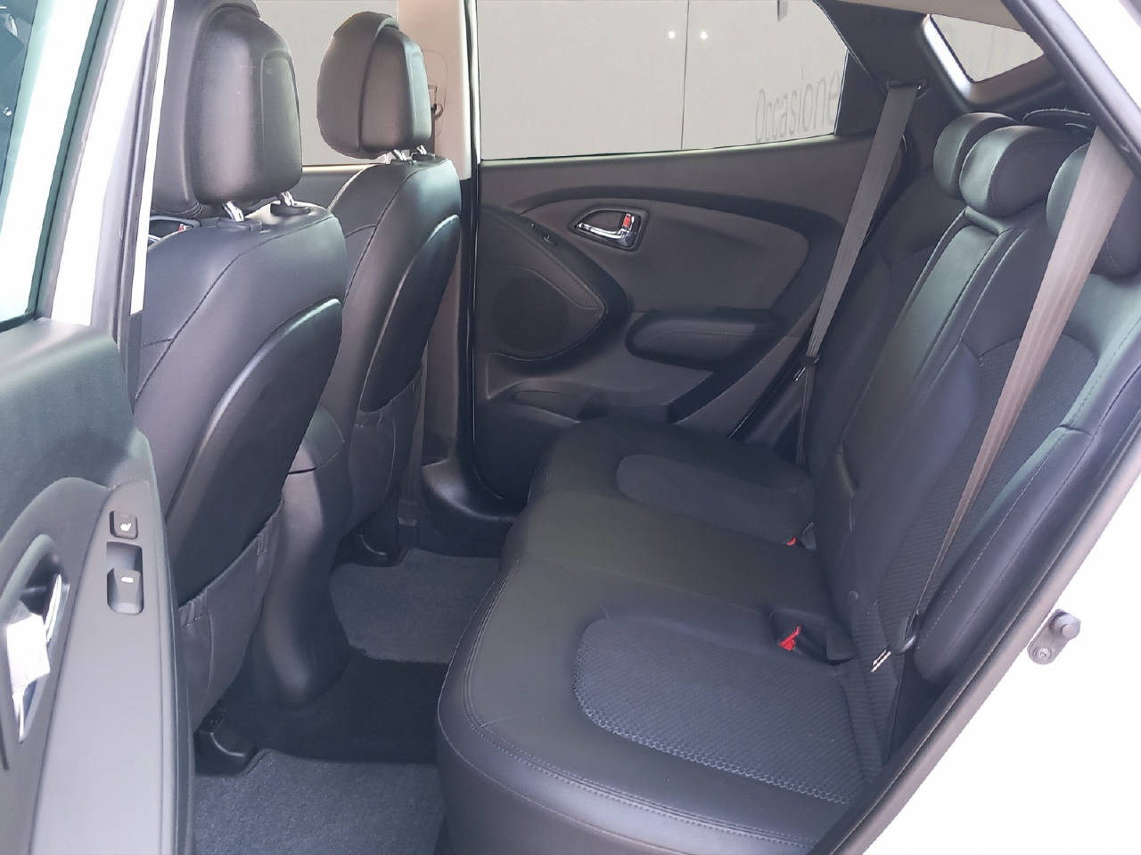 HYUNDAI ix35 2.0 Style 4WD-image-9