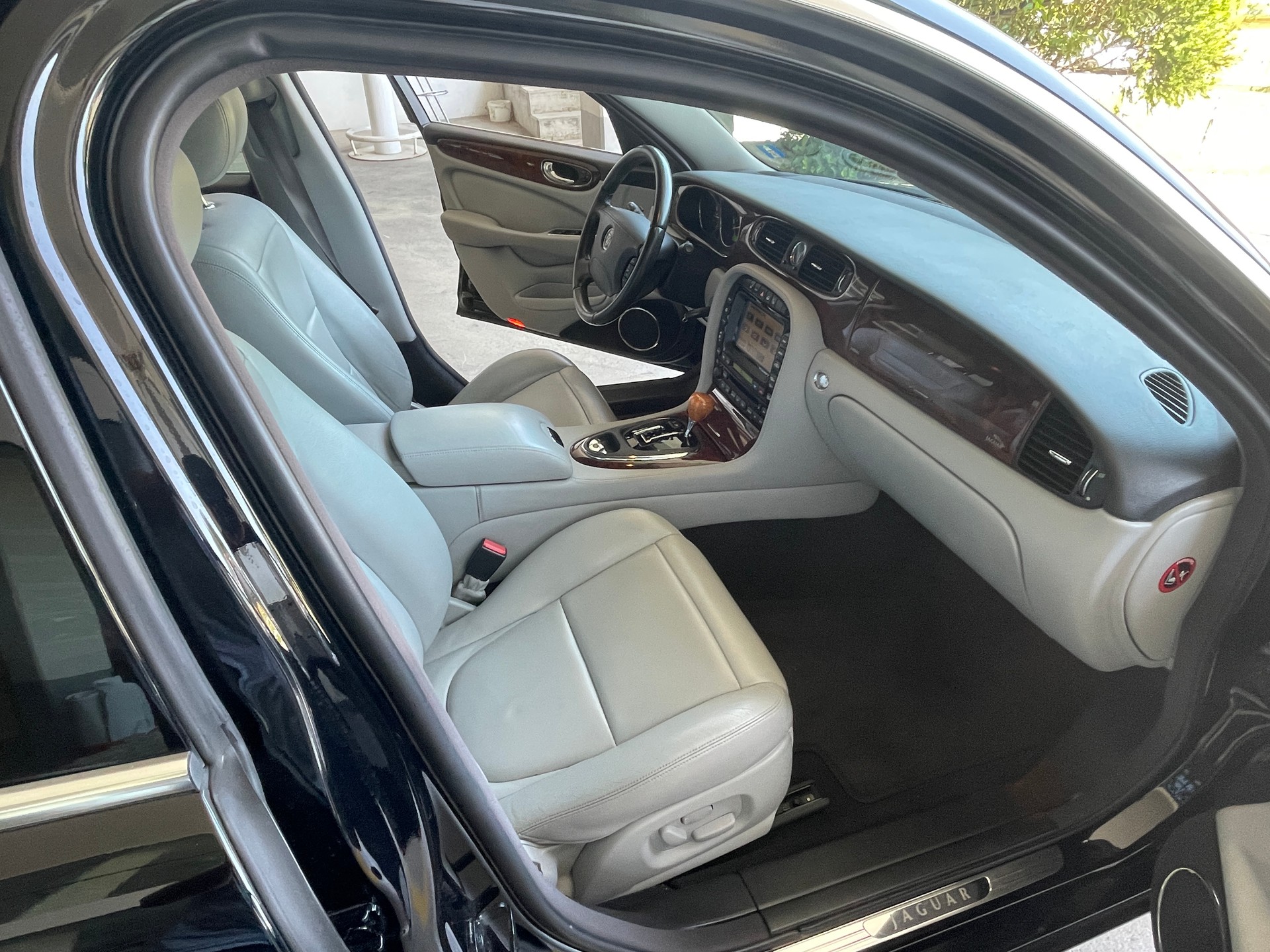 JAGUAR XJ8 3.5 V8 Classic-image-1