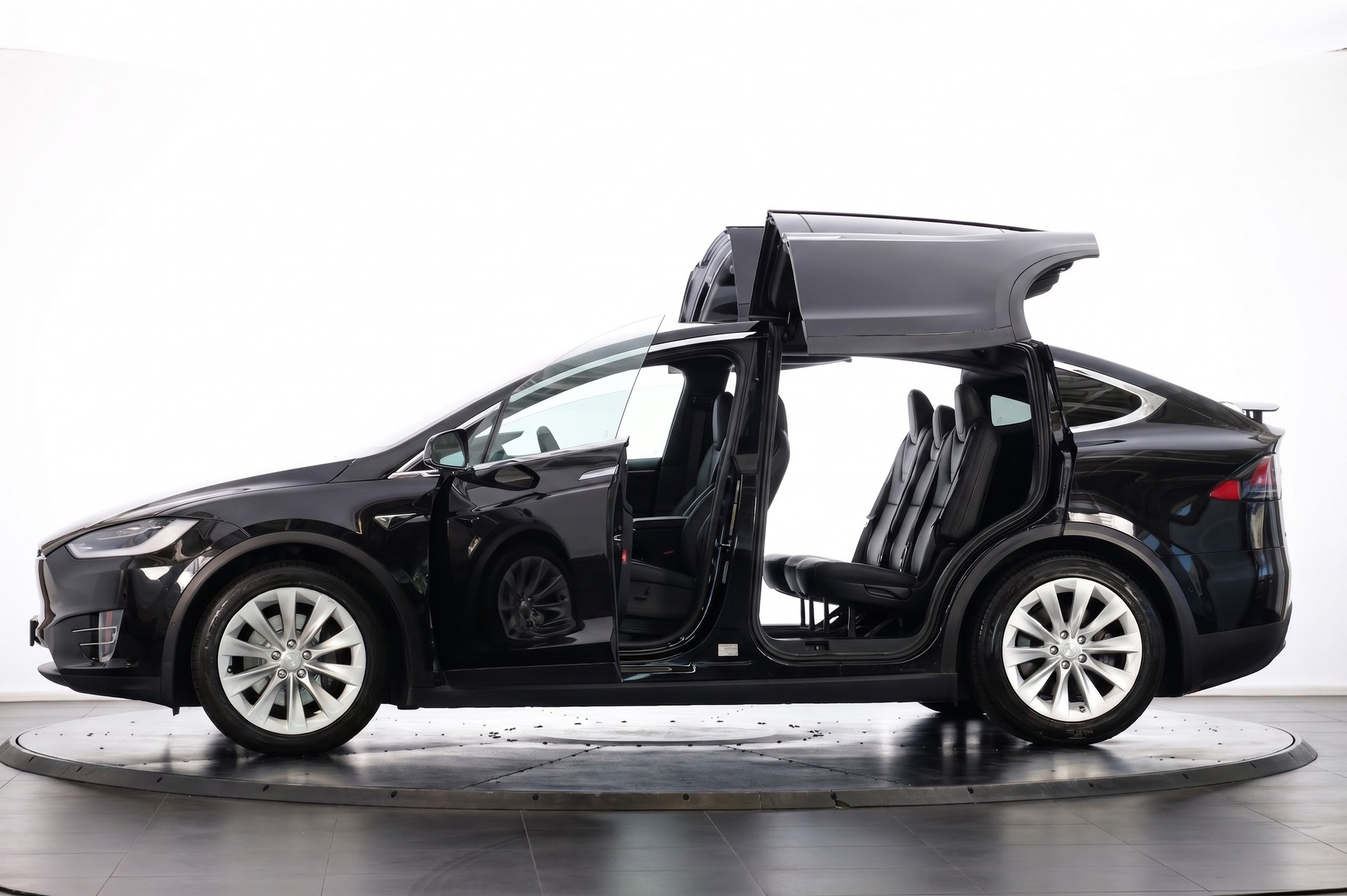 TESLA Model X 100 D-image-3
