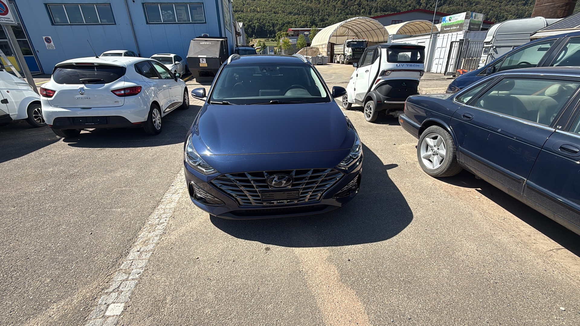 HYUNDAI i30 Wagon 1.5 T-GDi Amplia 48V MH DCT-image-0