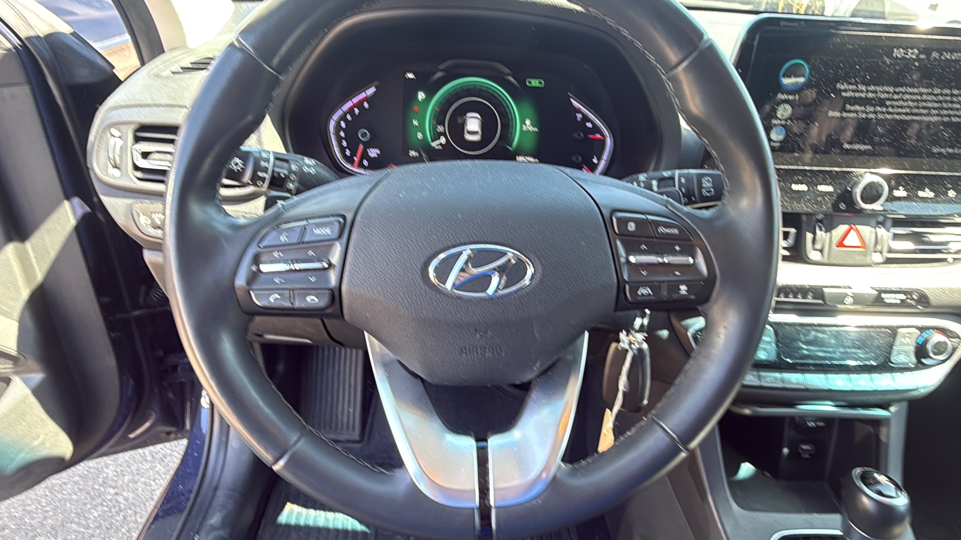 HYUNDAI i30 Wagon 1.5 T-GDi Amplia 48V MH DCT-image-6