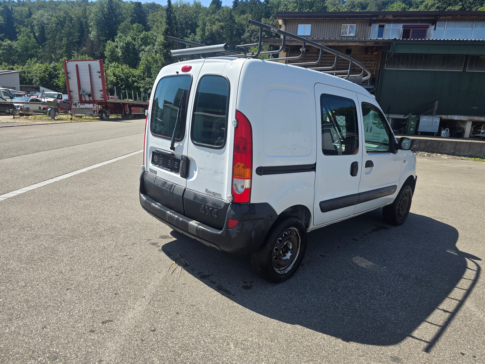 RENAULT Kangoo 1.6 16V 4x4 Business-image-4