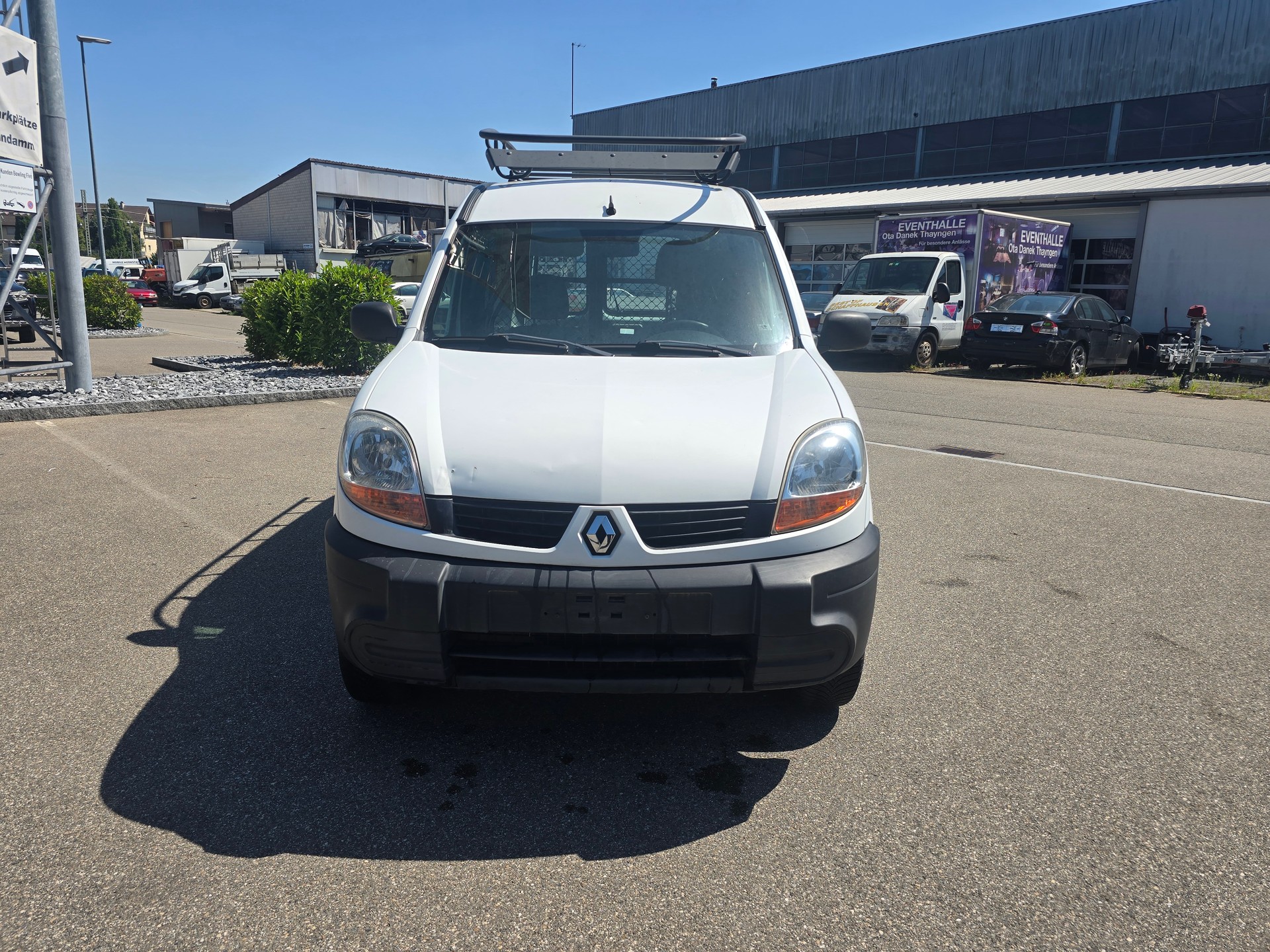 RENAULT Kangoo 1.6 16V 4x4 Business-image-1