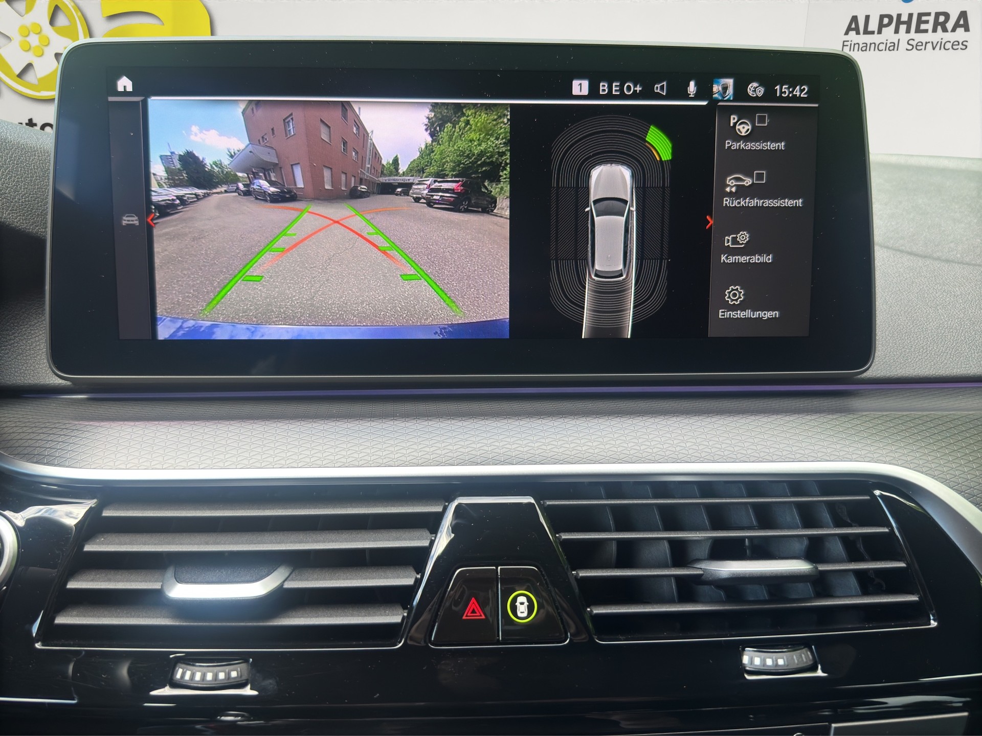 BMW 530d xDrive 48V Touring M Sport (CH) Exklusiv-image-17
