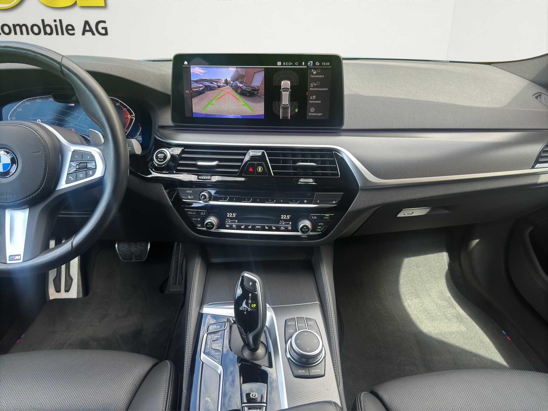 BMW 530d xDrive 48V Touring M Sport (CH) Exklusiv-image-18