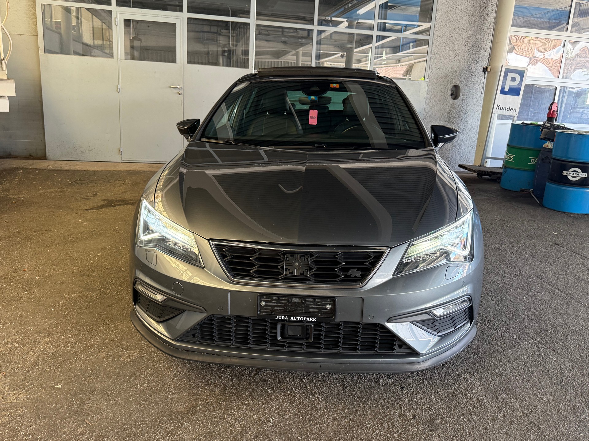 SEAT Leon 1.4 TSI ACT FR Evolution DSG-image-8