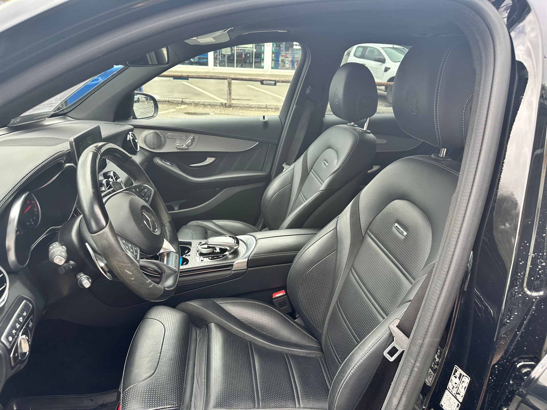 MERCEDES-BENZ GLC 63 S AMG 4m+-image-10