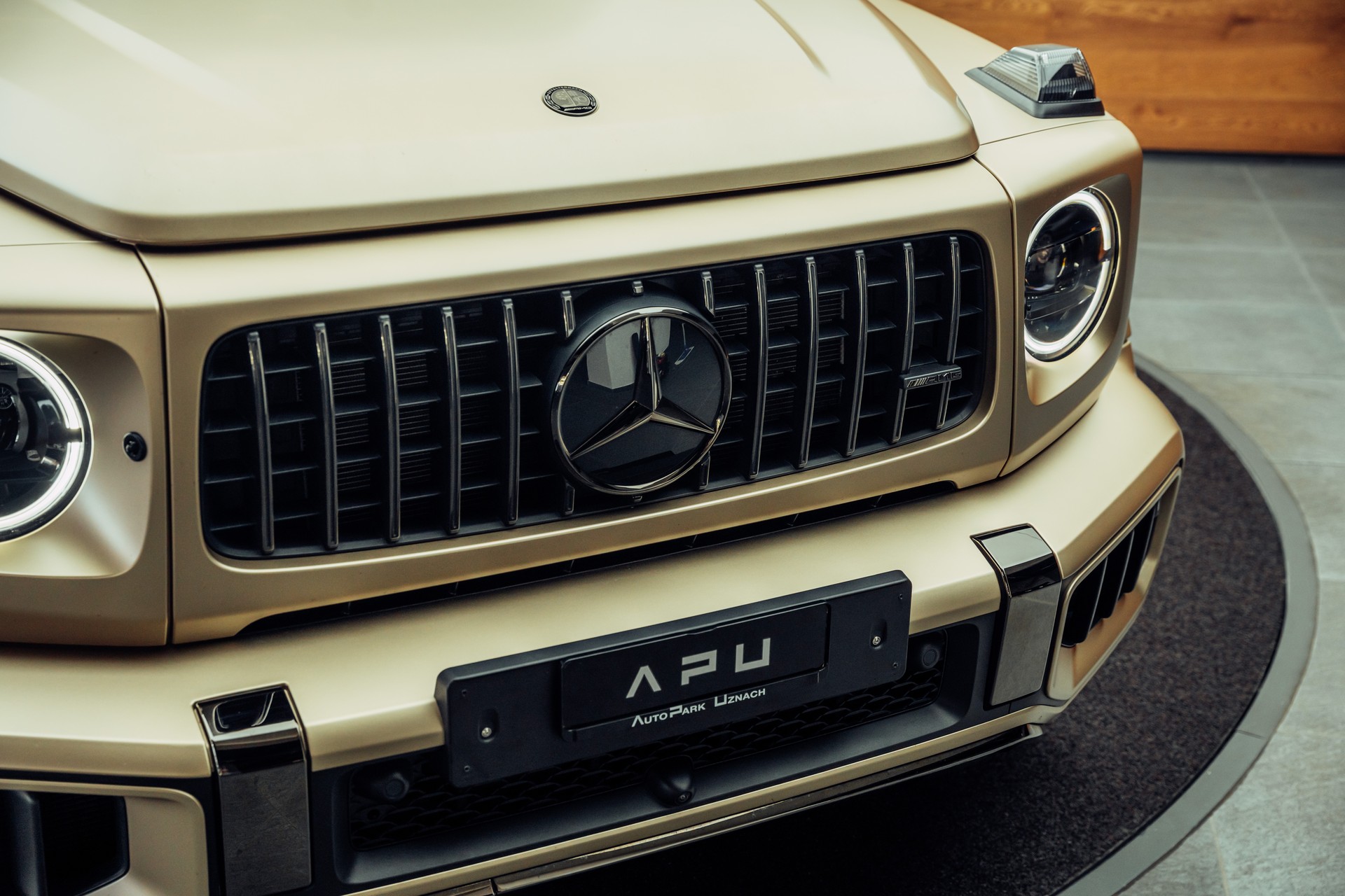 MERCEDES-BENZ G 63 AMG 9G-Tronic MANUFAKTUR Kalaharigold magno MY26-image-20