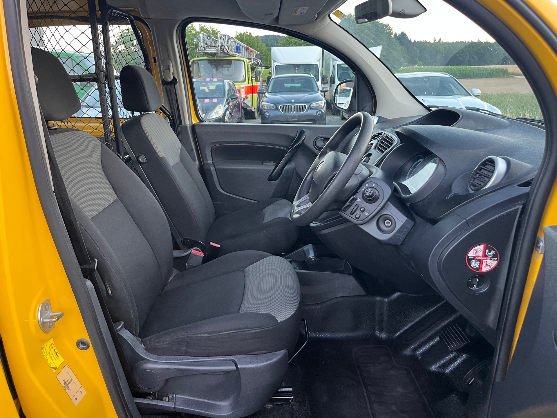 RENAULT Kangoo Maxi Z.E. 33 R60 Rechtslenker-image-9