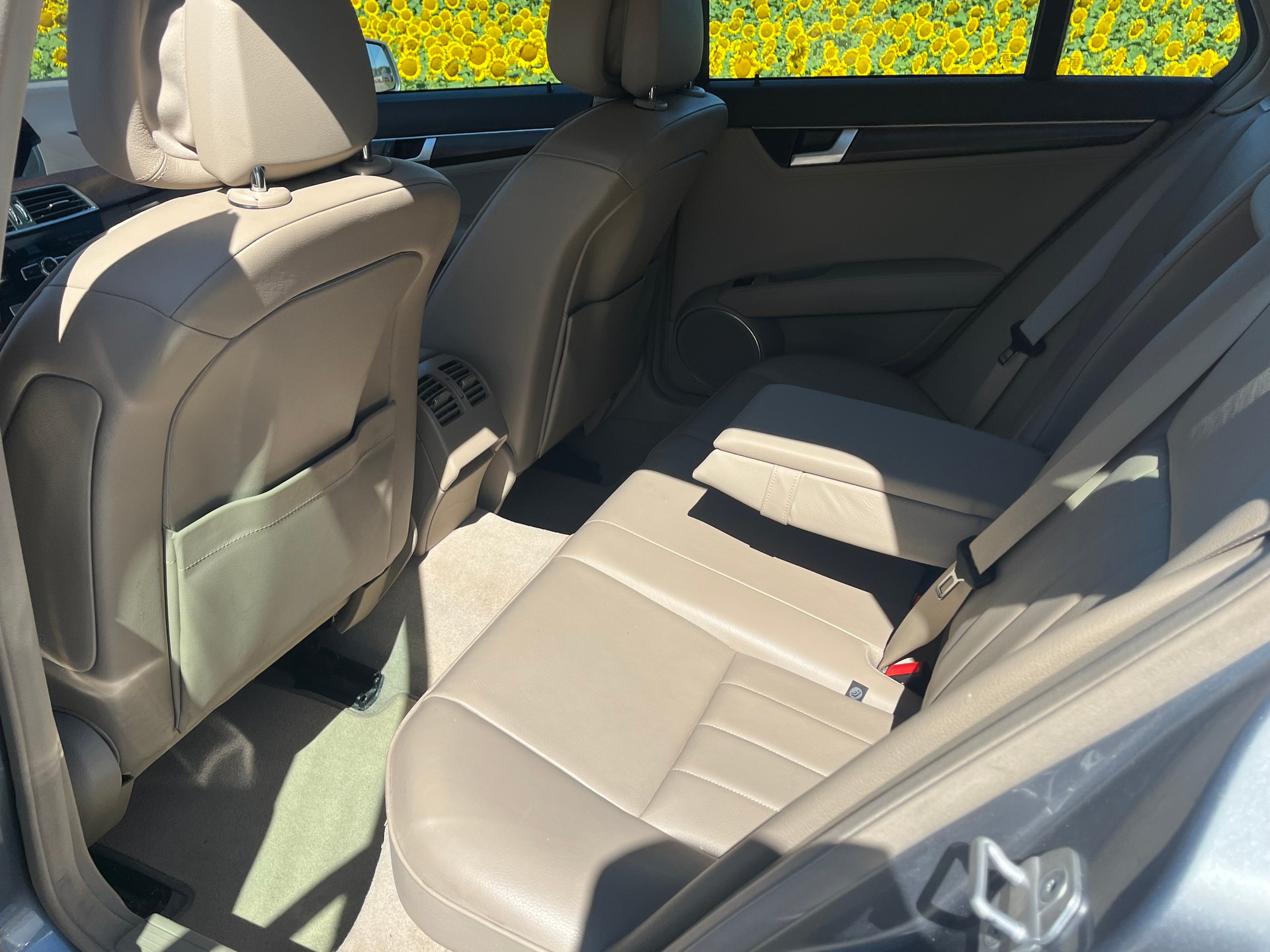 MERCEDES-BENZ C 250 CDI Avantgarde 4Matic 7G-Tronic-image-15
