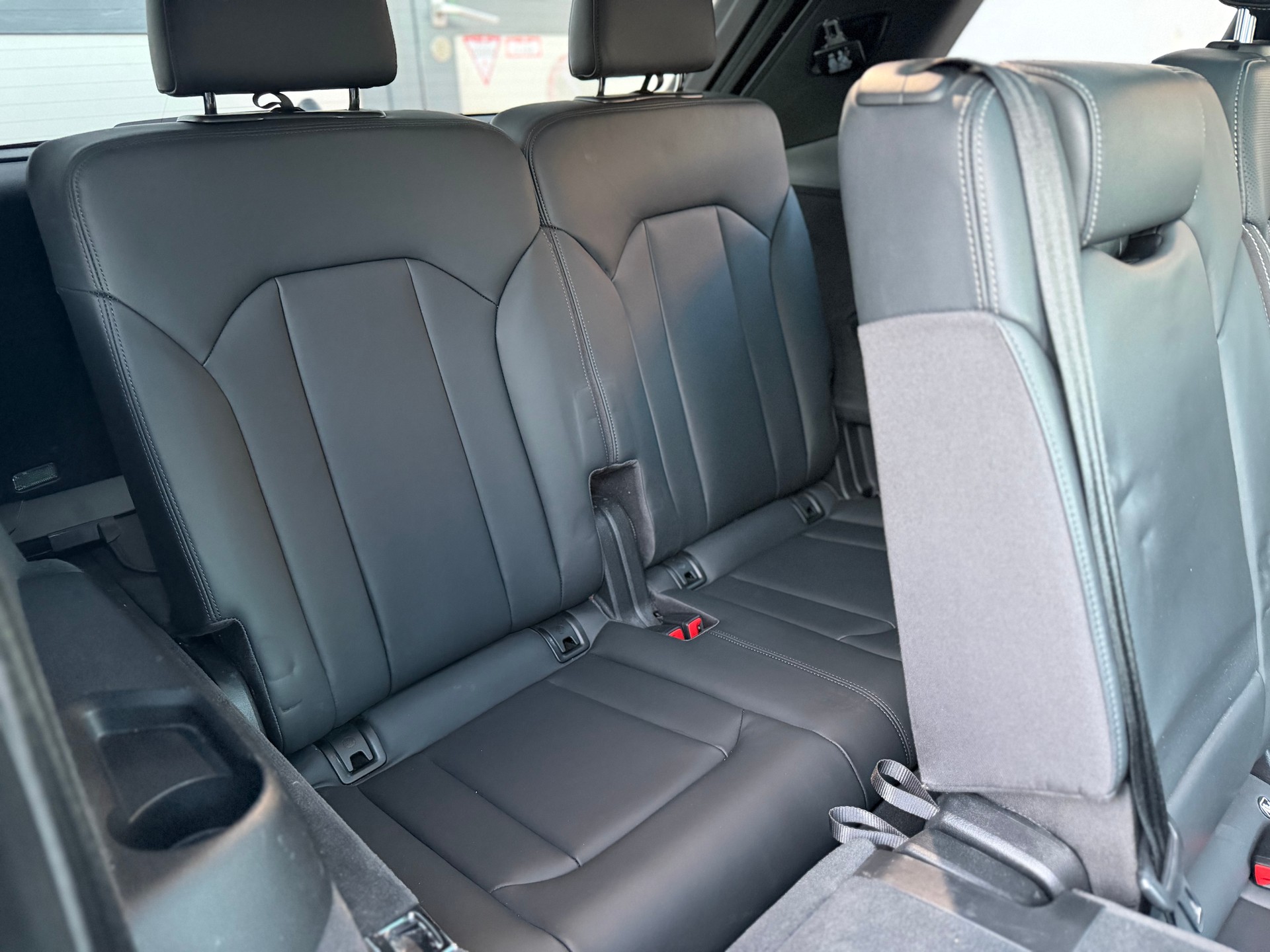 AUDI Q7 50 TDI quattro S Line tiptronic-image-14