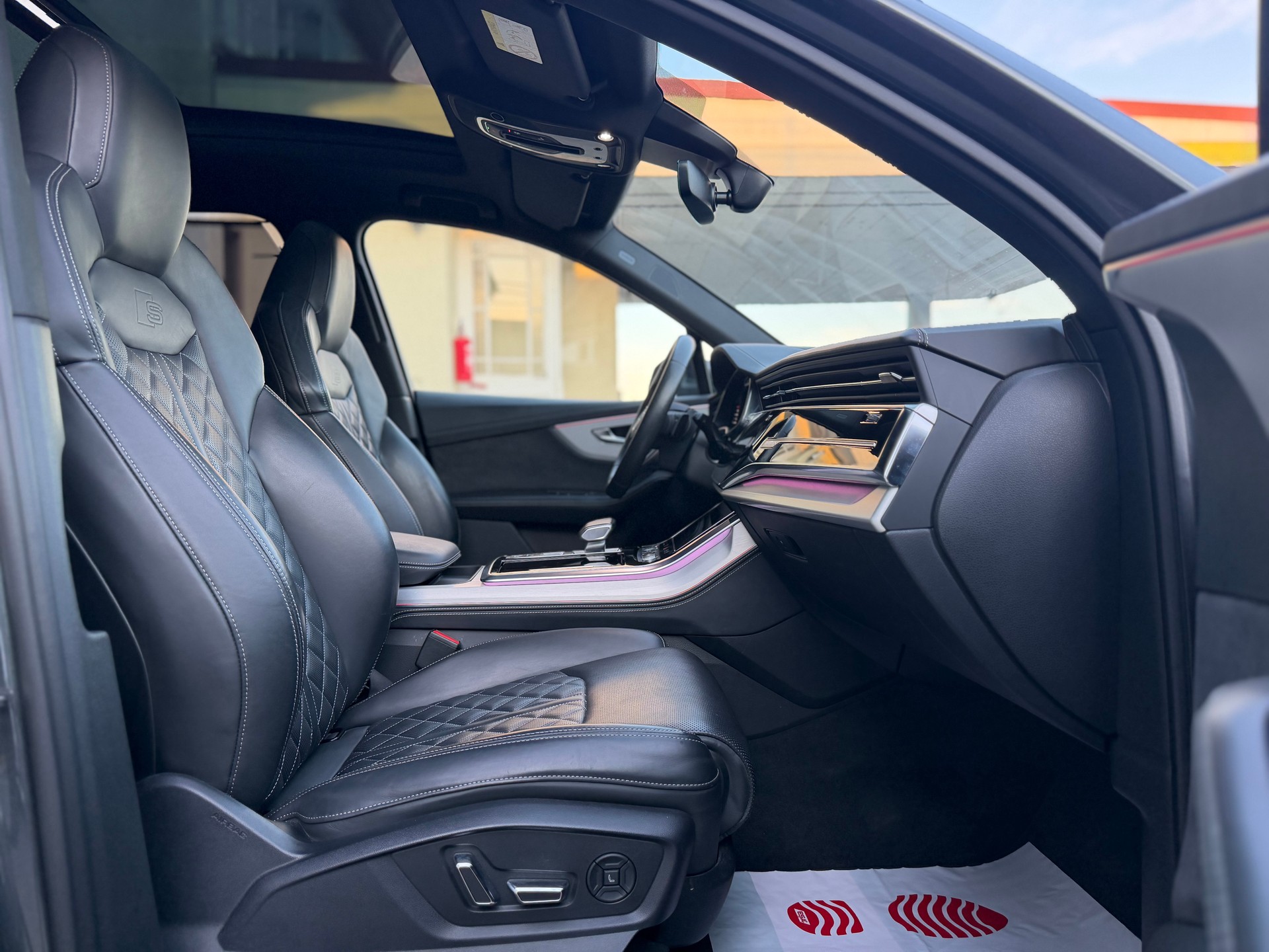 AUDI Q7 50 TDI quattro S Line tiptronic-image-16