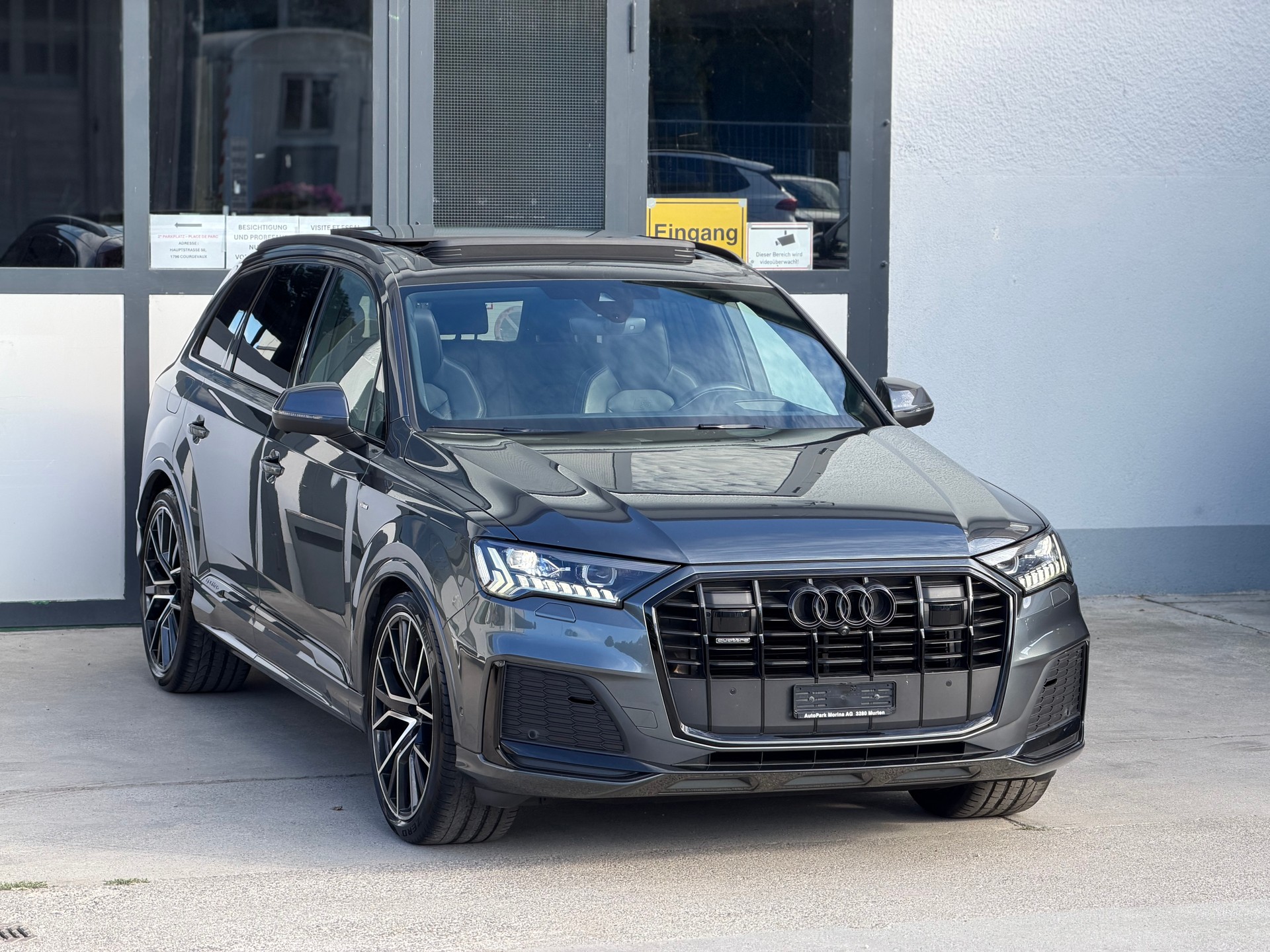AUDI Q7 50 TDI quattro S Line tiptronic-image-3