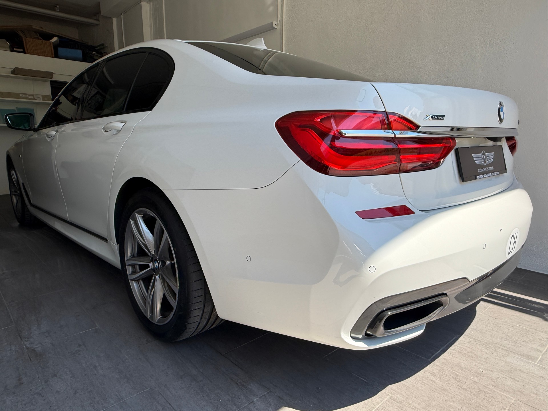 BMW 750i xDrive Steptronic M - Paket Ab 520.- pro Monat-image-2
