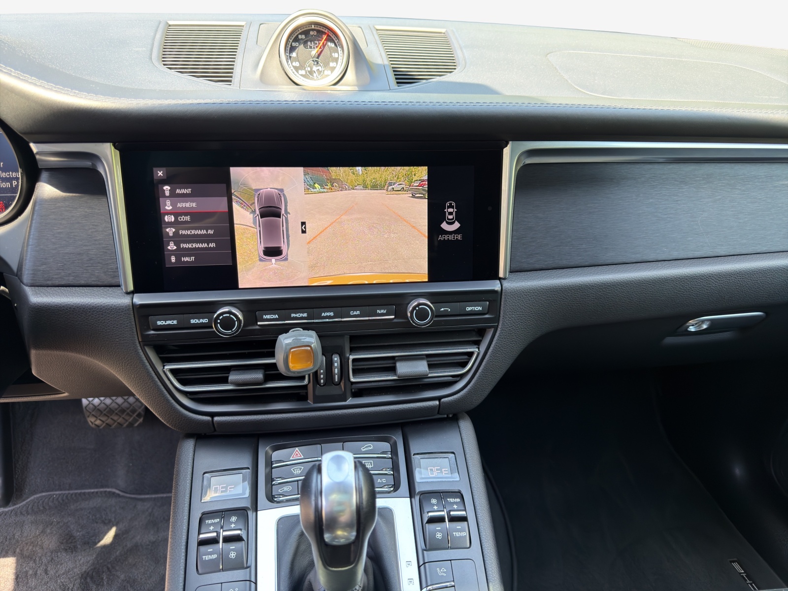 PORSCHE Macan GTS PDK-image-10