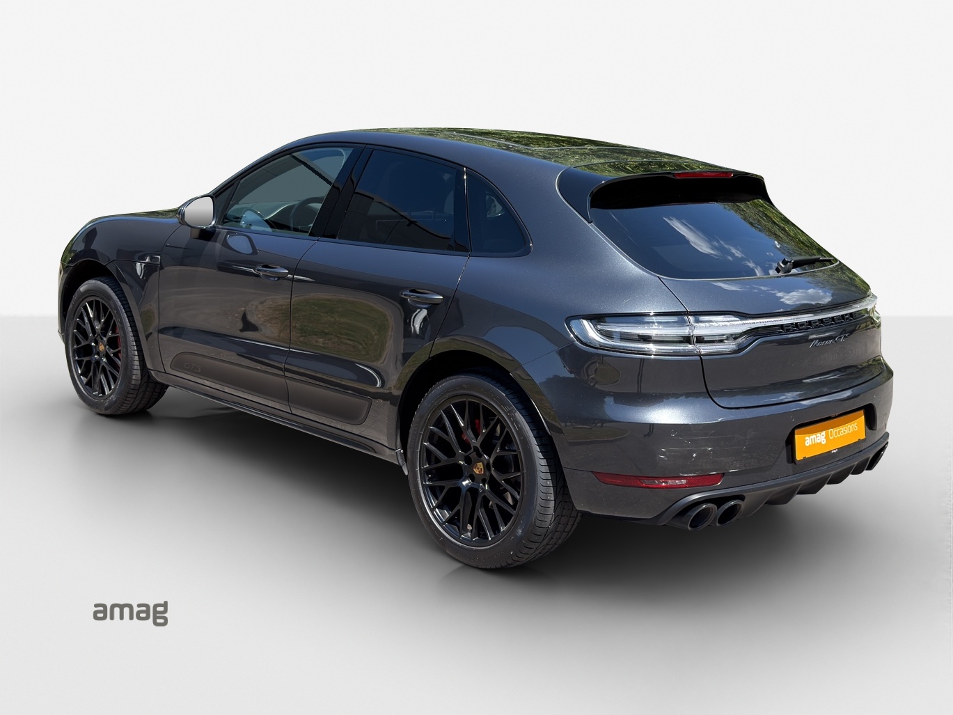 PORSCHE Macan GTS PDK-showroom-element-2