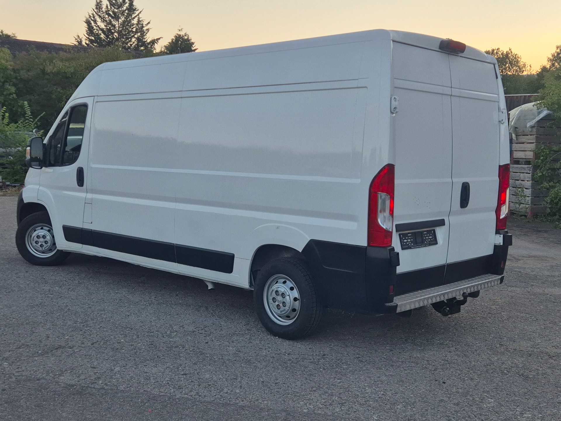 PEUGEOT Boxer Frischer MFK 123'000km Klima AHK-image-4