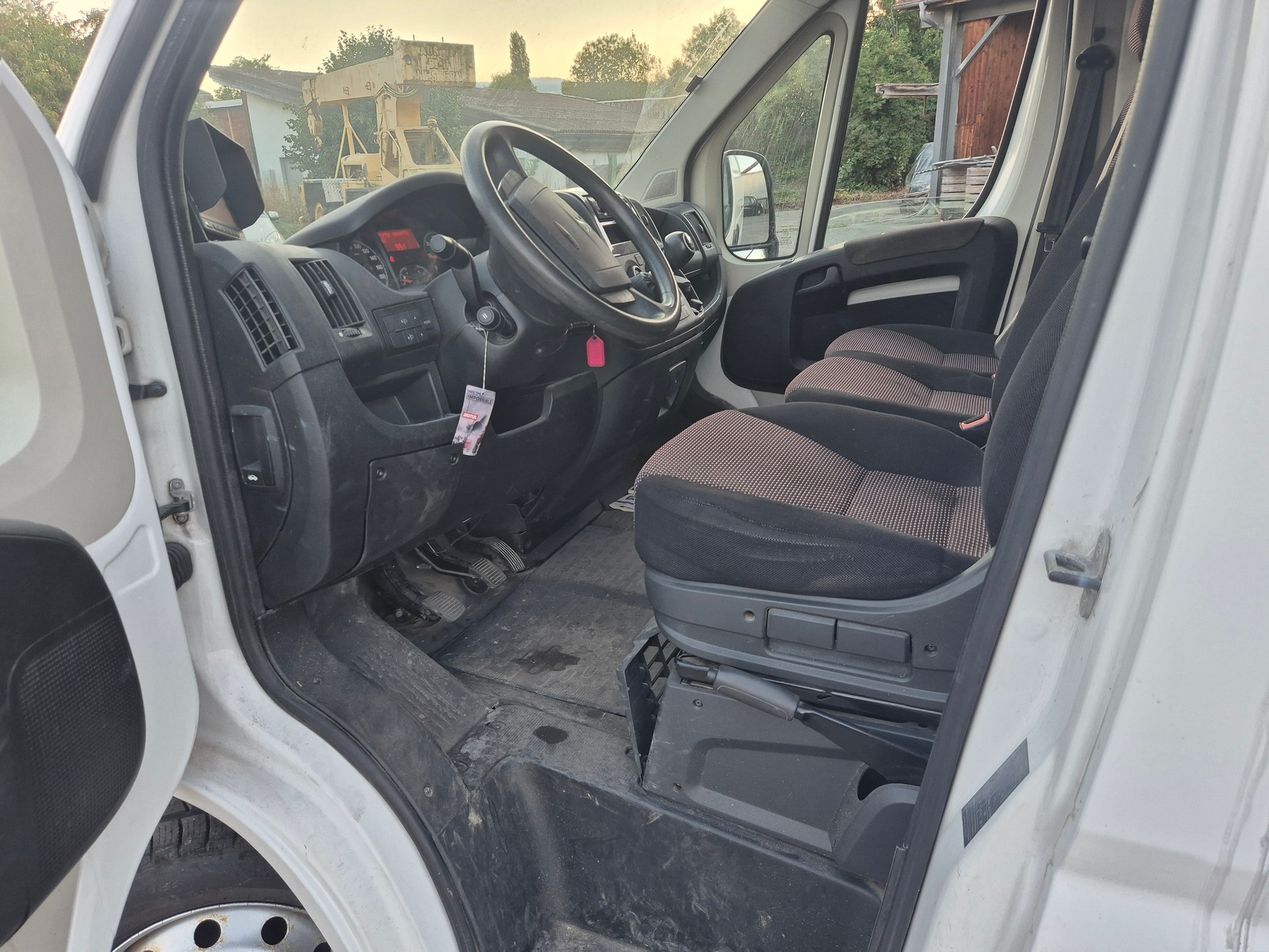 PEUGEOT Boxer Frischer MFK 123'000km Klima AHK-image-6