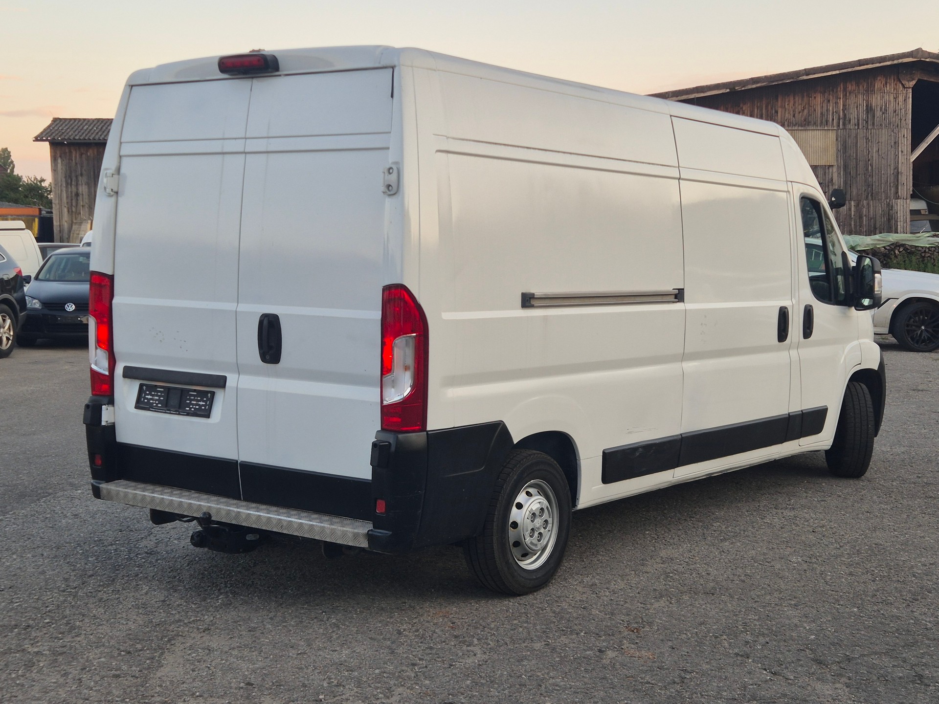 PEUGEOT Boxer Frischer MFK 123'000km Klima AHK-image-2