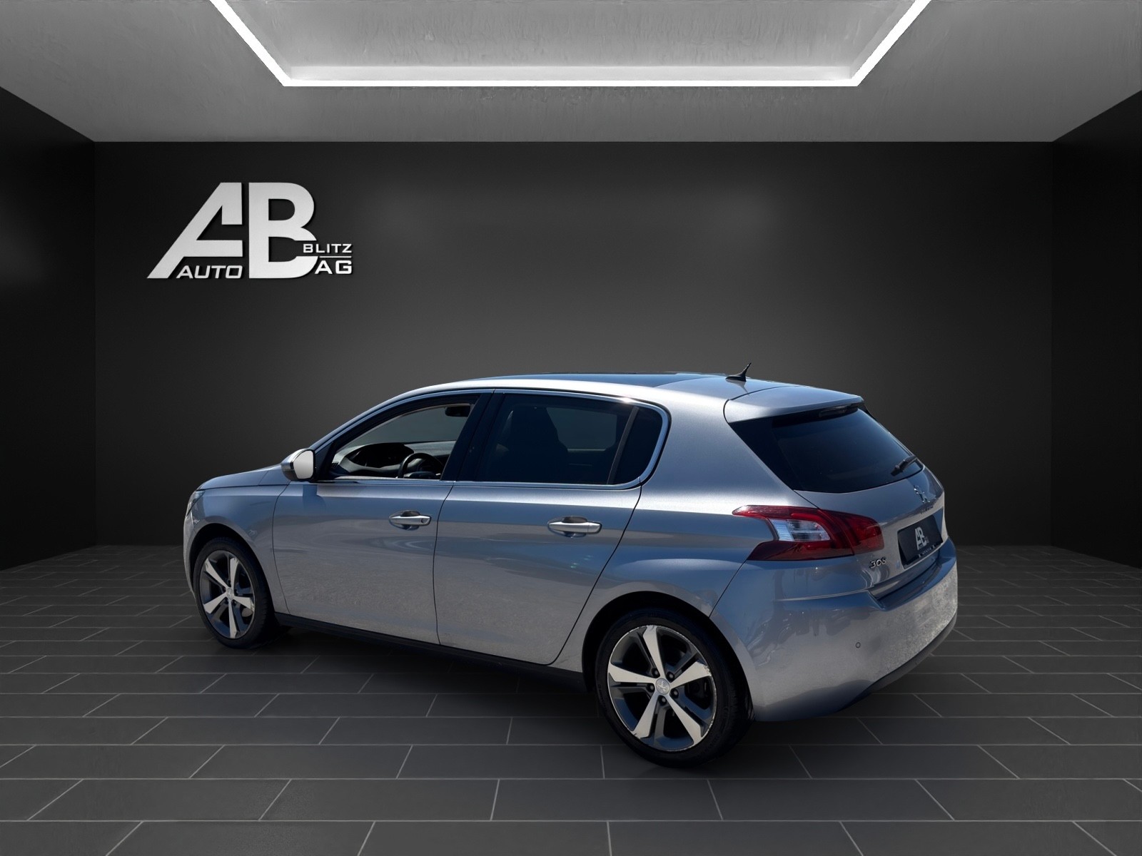 PEUGEOT 308 1.6 THP Allure-image-2