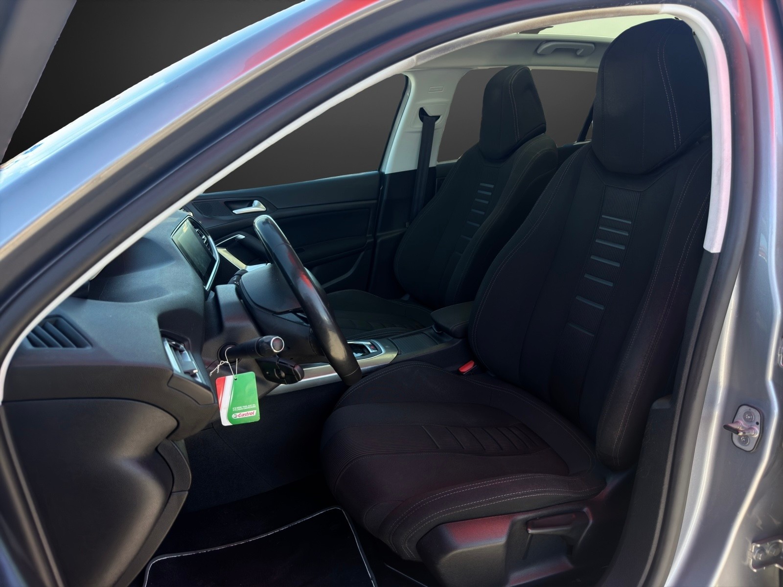 PEUGEOT 308 1.6 THP Allure-image-6