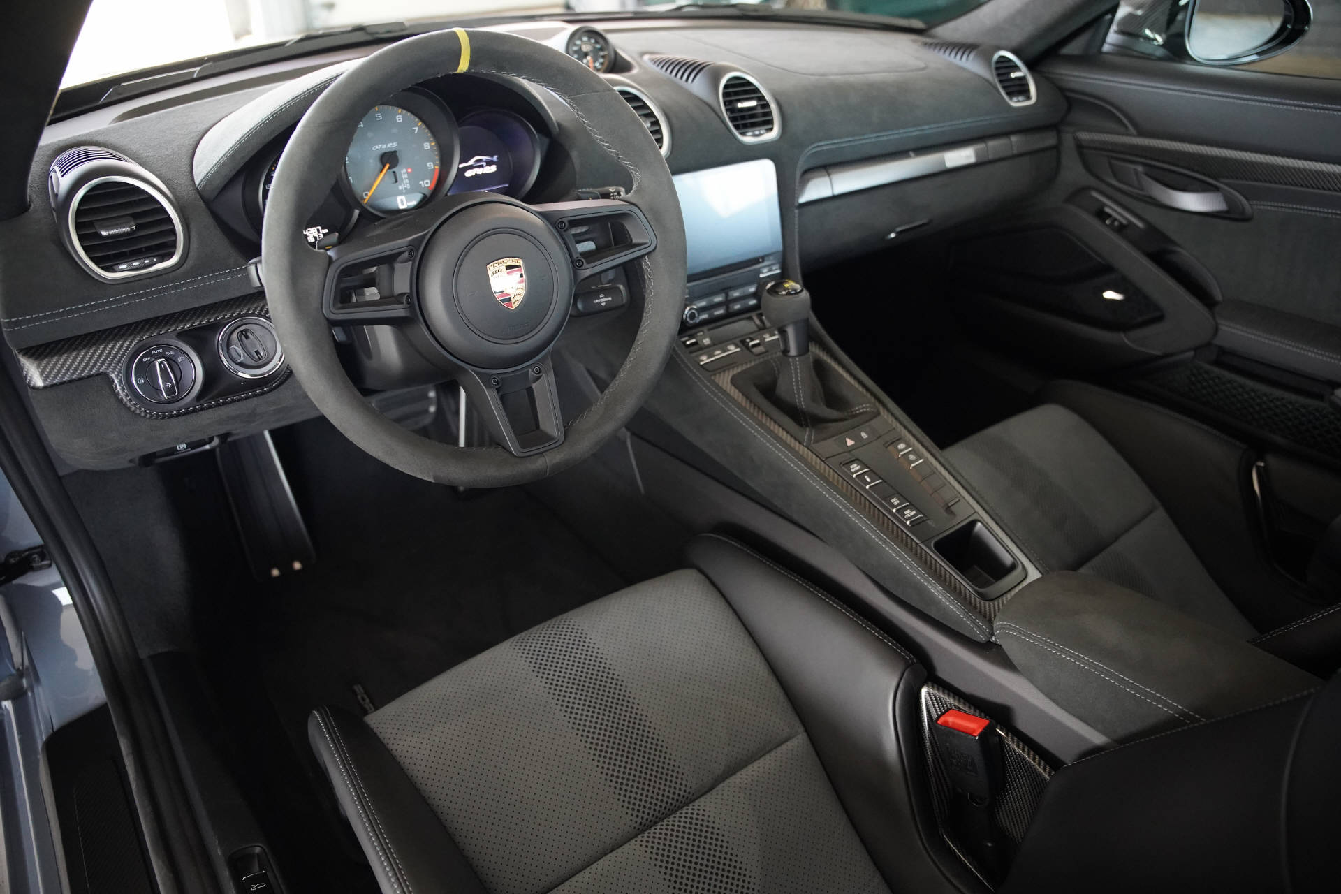 PORSCHE Cayman 718 GT4 RS PDK Weissach-image-7