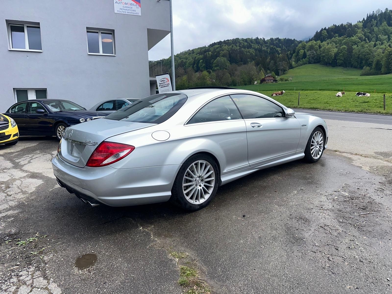MERCEDES-BENZ CL 63 AMG 7G-Tronic-image-4