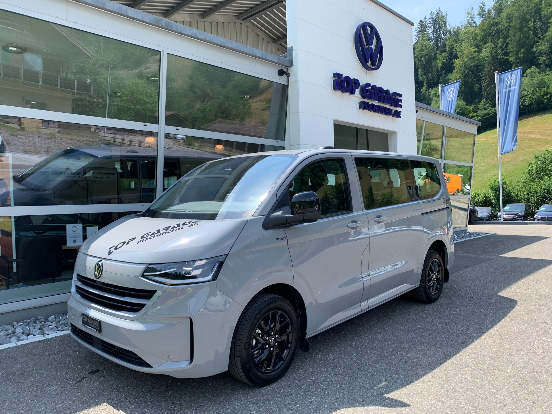 VW Caravelle 2.0 TDI Life Aut.8 4 Motion-image-0