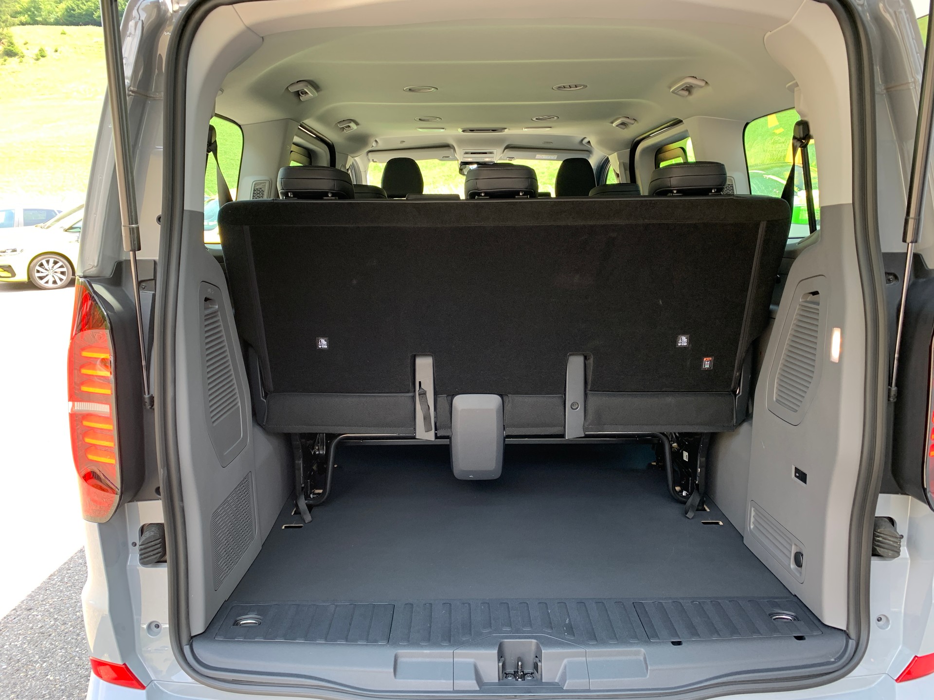 VW Caravelle 2.0 TDI Life Aut.8 4 Motion-image-15