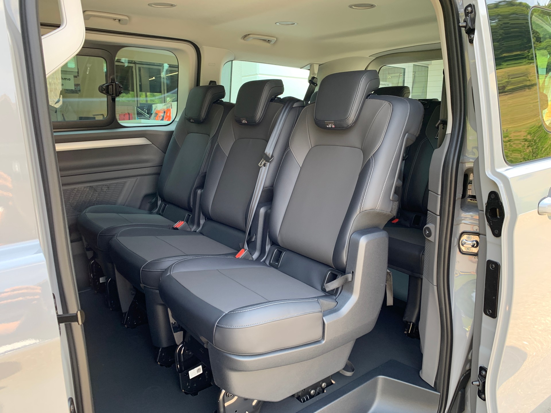 VW Caravelle 2.0 TDI Life Aut.8 4 Motion-image-13
