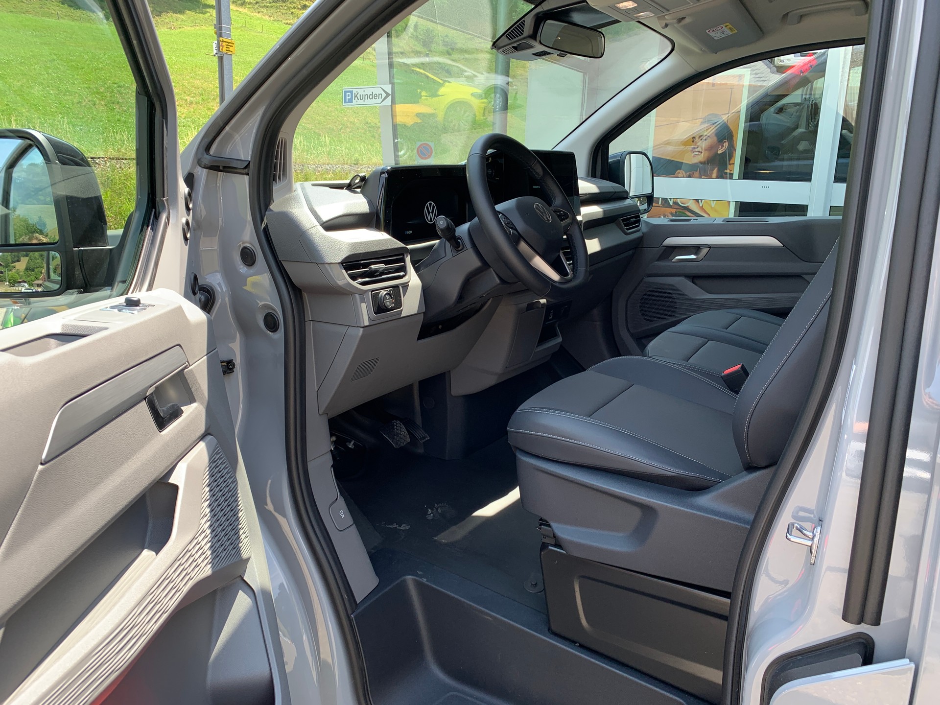 VW Caravelle 2.0 TDI Life Aut.8 4 Motion-image-7