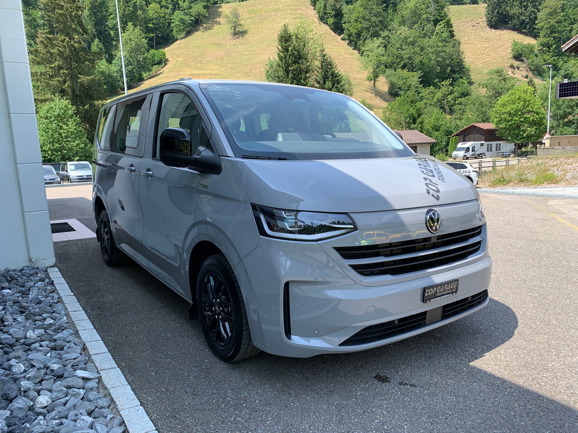 VW Caravelle 2.0 TDI Life Aut.8 4 Motion-image-2