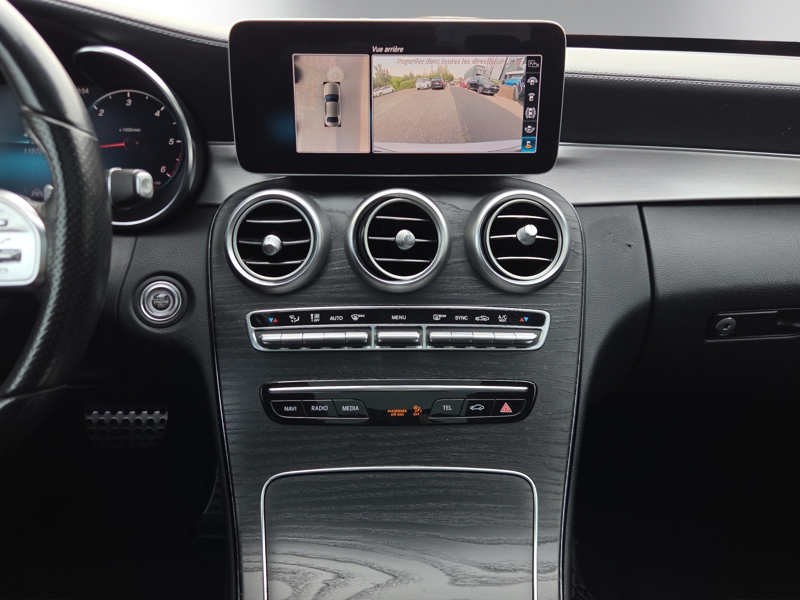 MERCEDES-BENZ C 220 d Swiss Star AMG Line 4M 9G-Tronic-image-12