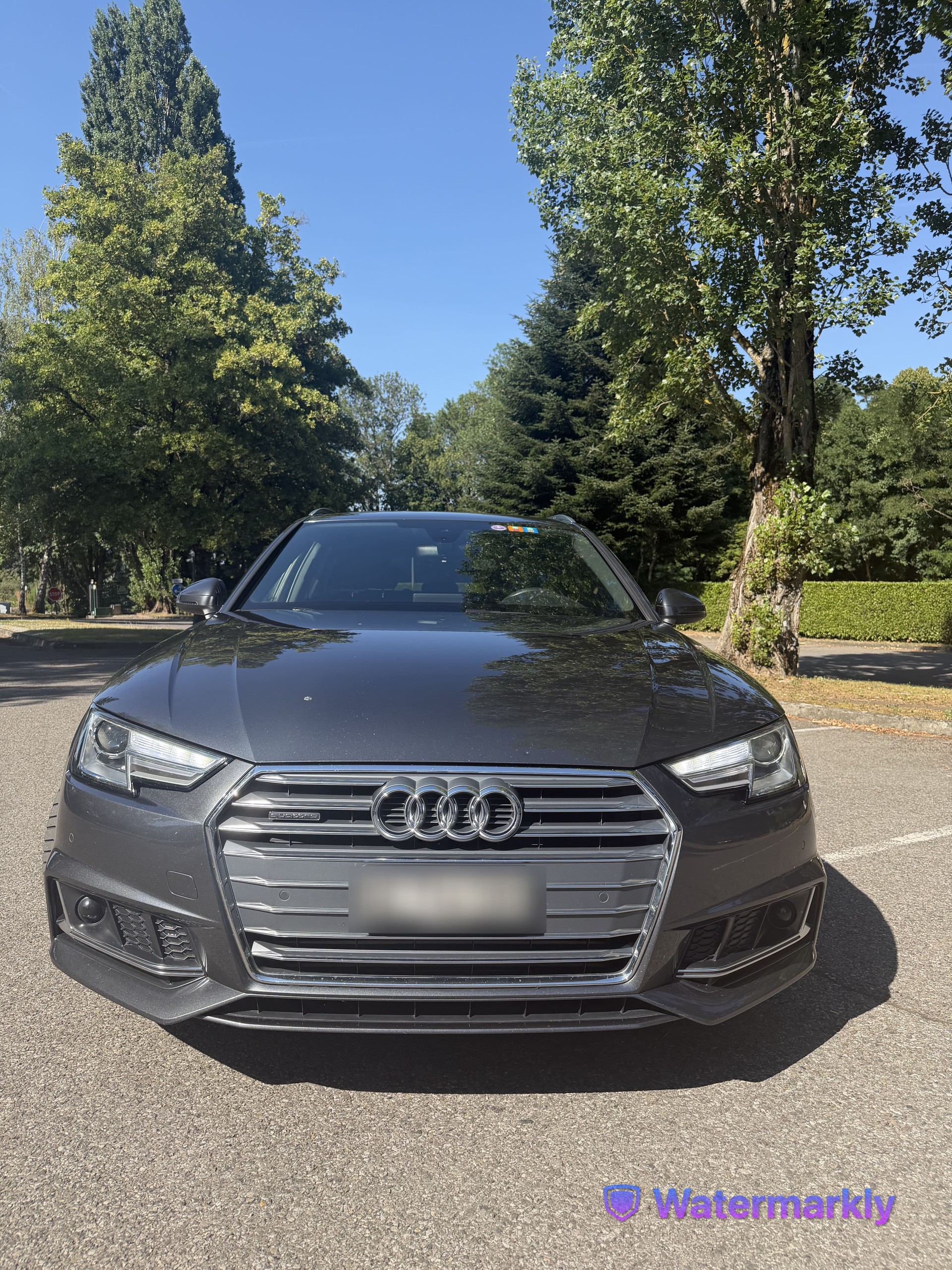 AUDI 2.0 45 TFSI Sport Attraction quattro S-Tronic-image-0