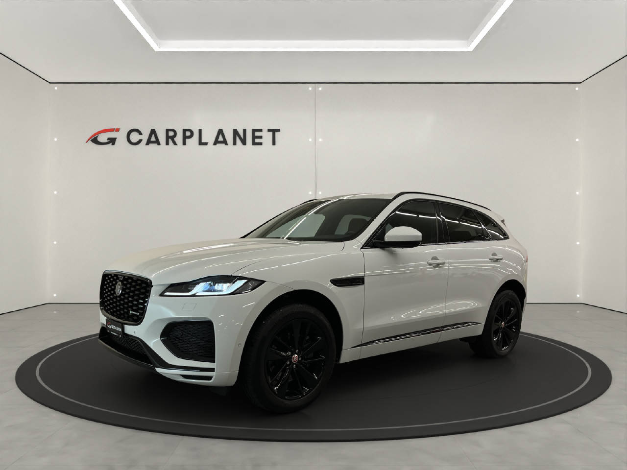 JAGUAR F-Pace 2.0 I4 250 R-Dynamic S AWD-image-0
