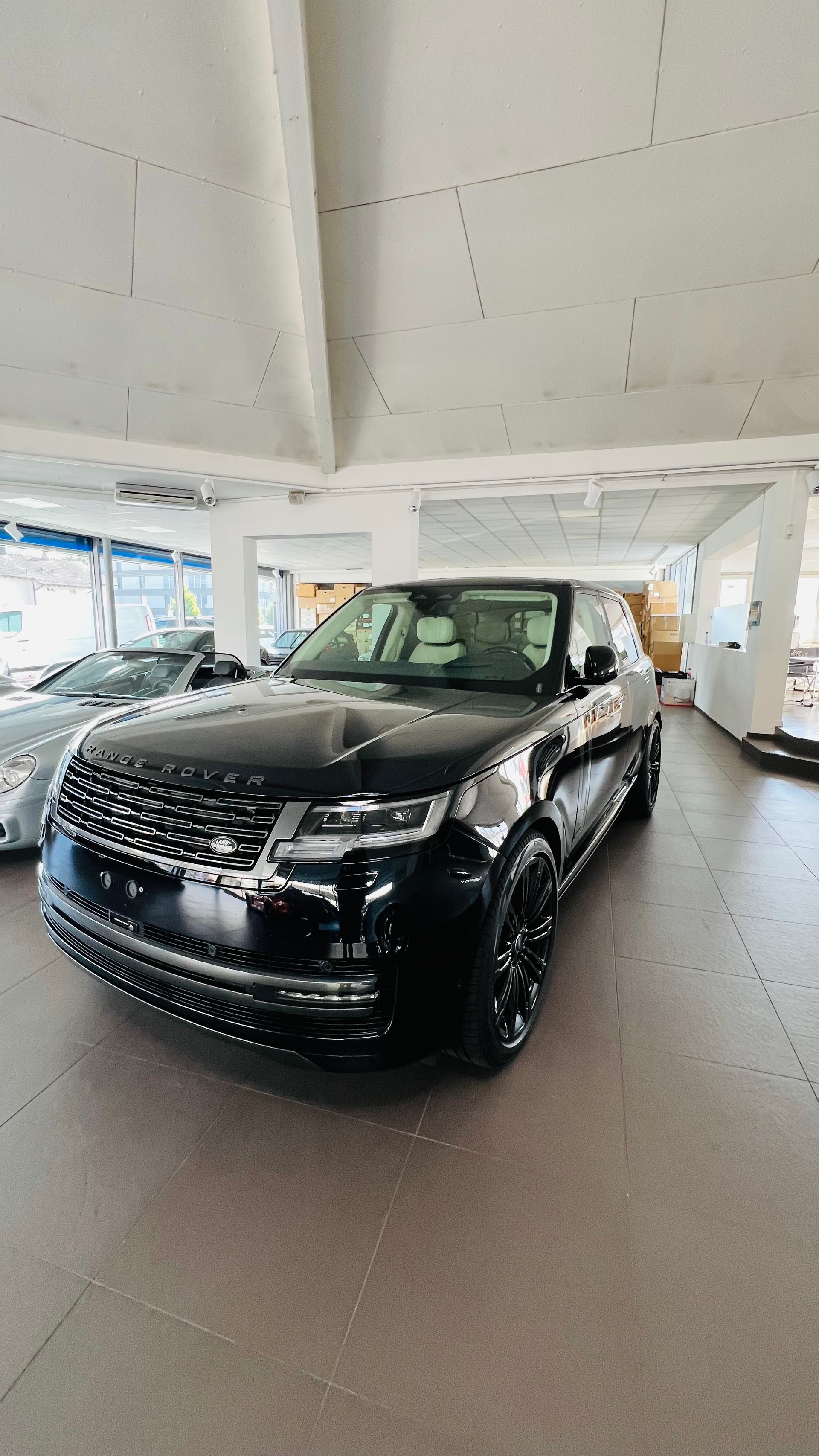 LAND ROVER Range Rover P530 4.4 V8 Autobiography Automatic