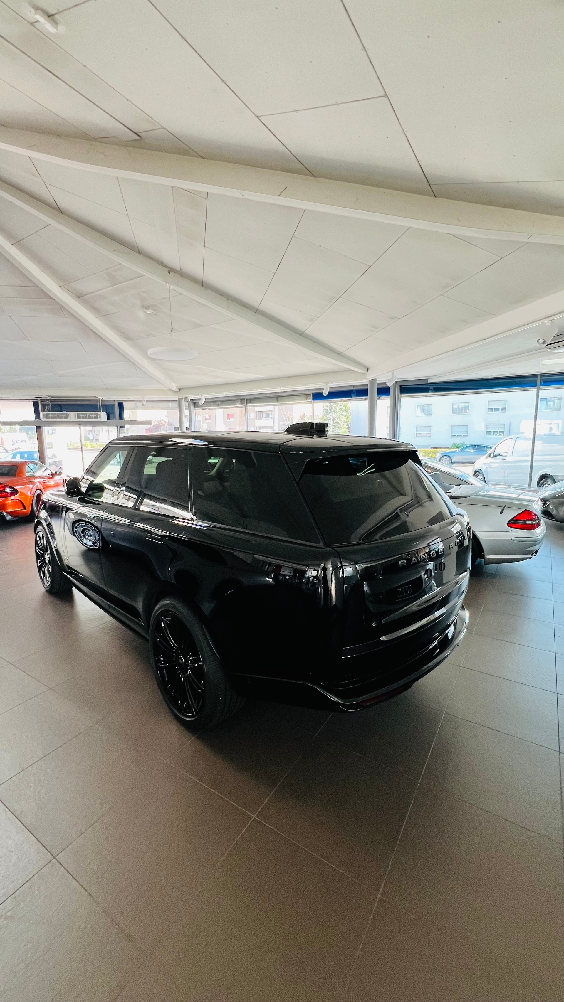LAND ROVER Range Rover P530 4.4 V8 Autobiography Automatic-image-4