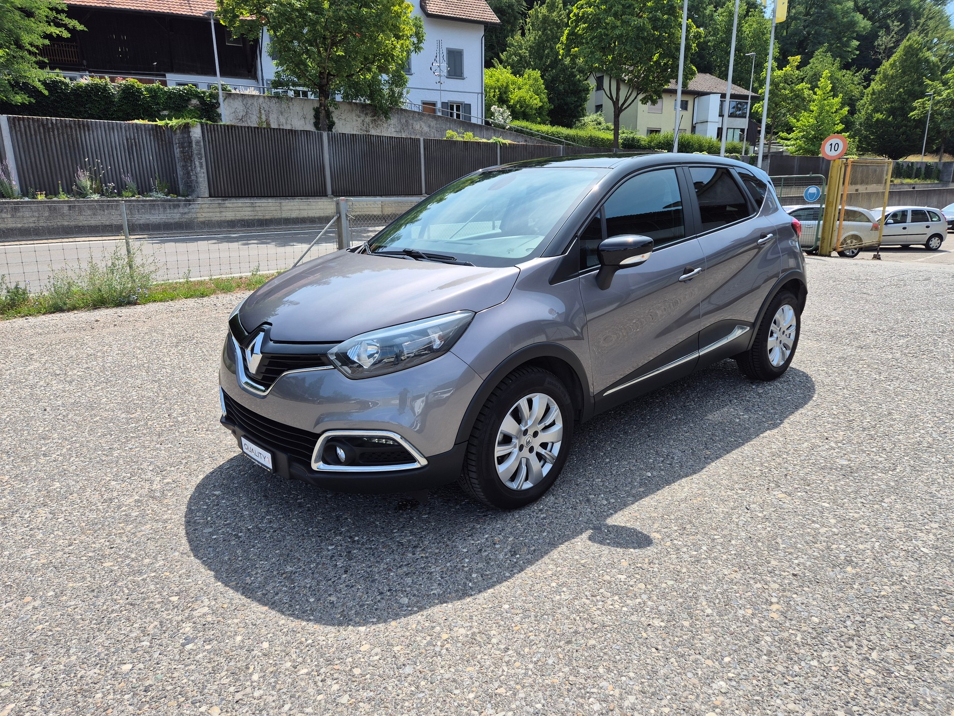 RENAULT Captur 1.2 T 16V Dynamique EDC-image-2