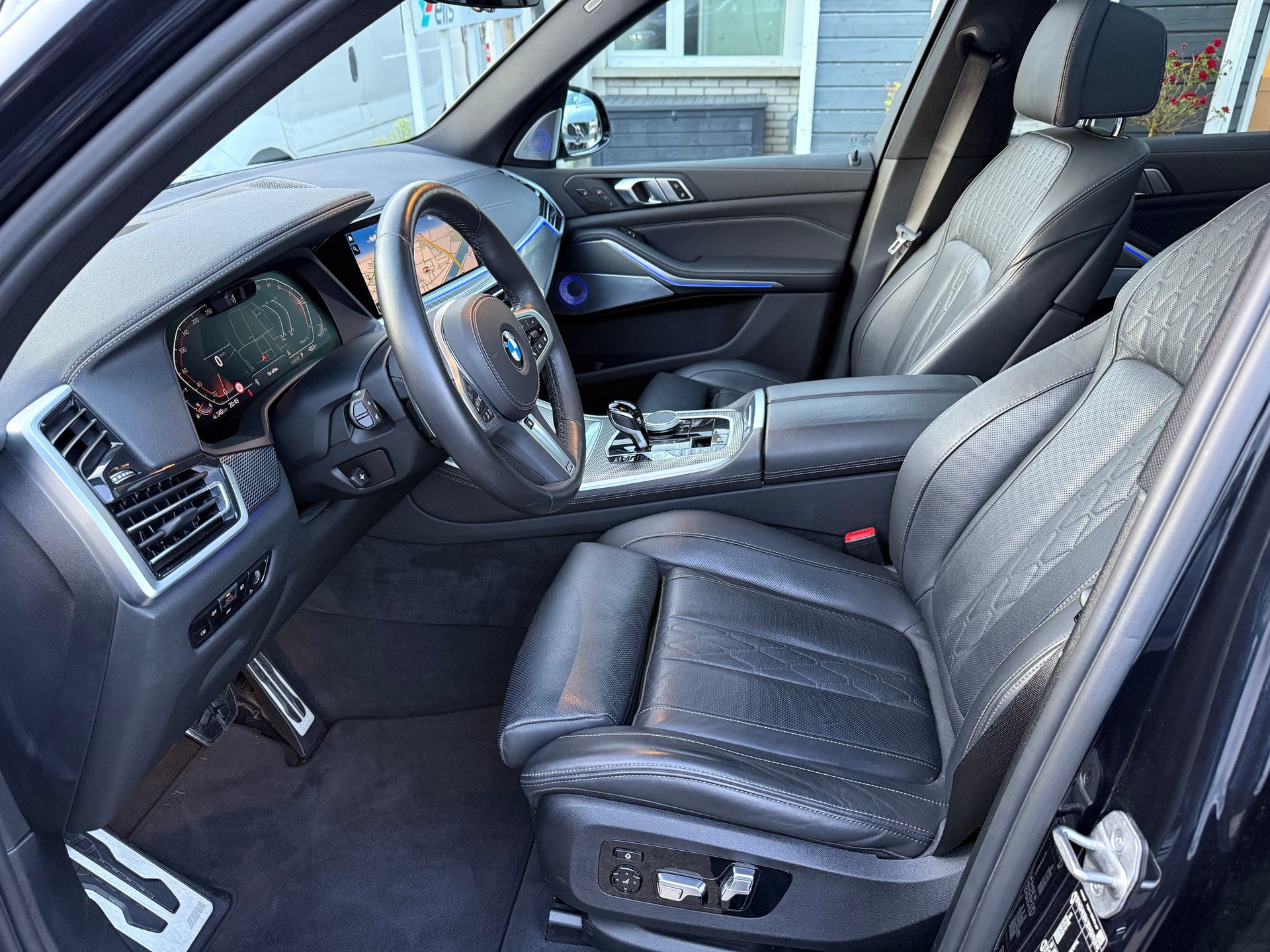 BMW X5 40i xDrive SAG-image-8