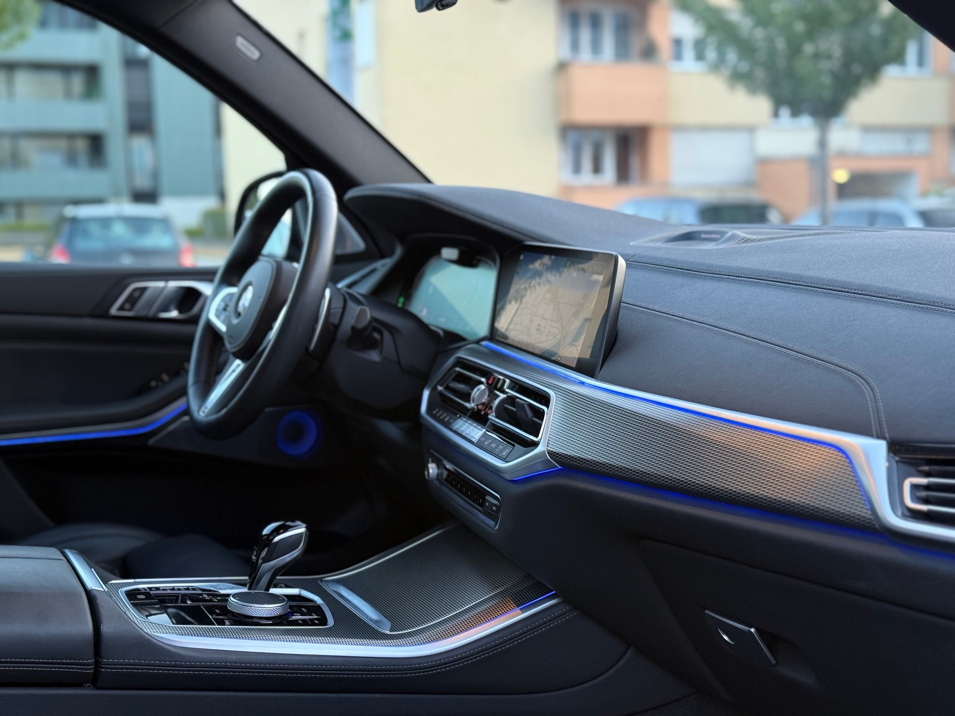 BMW X5 40i xDrive SAG-image-22