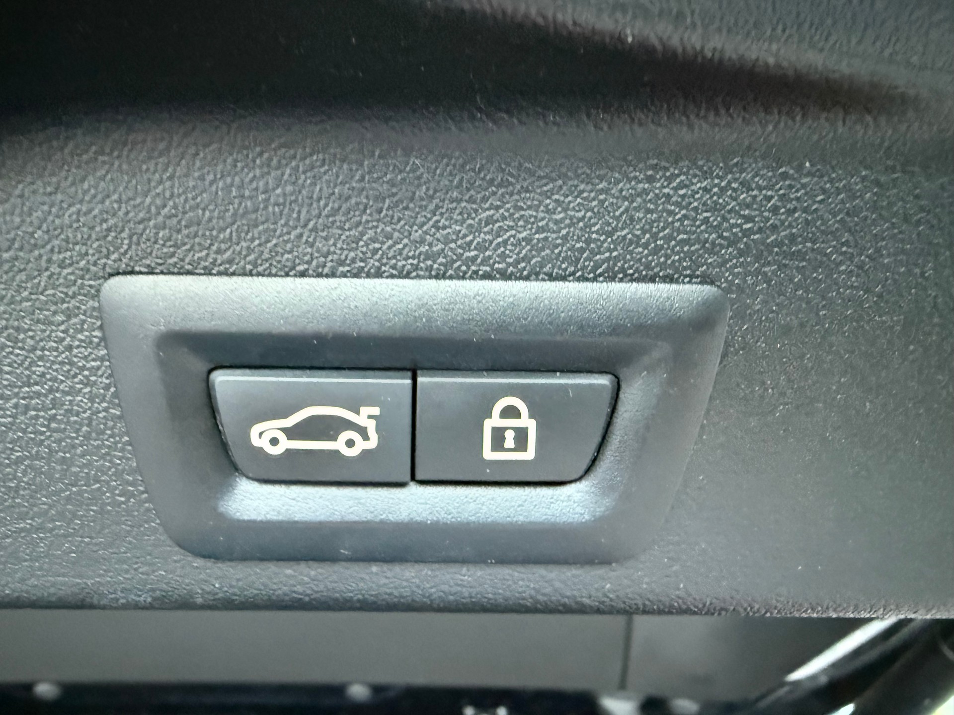 BMW X5 40i xDrive SAG-image-15