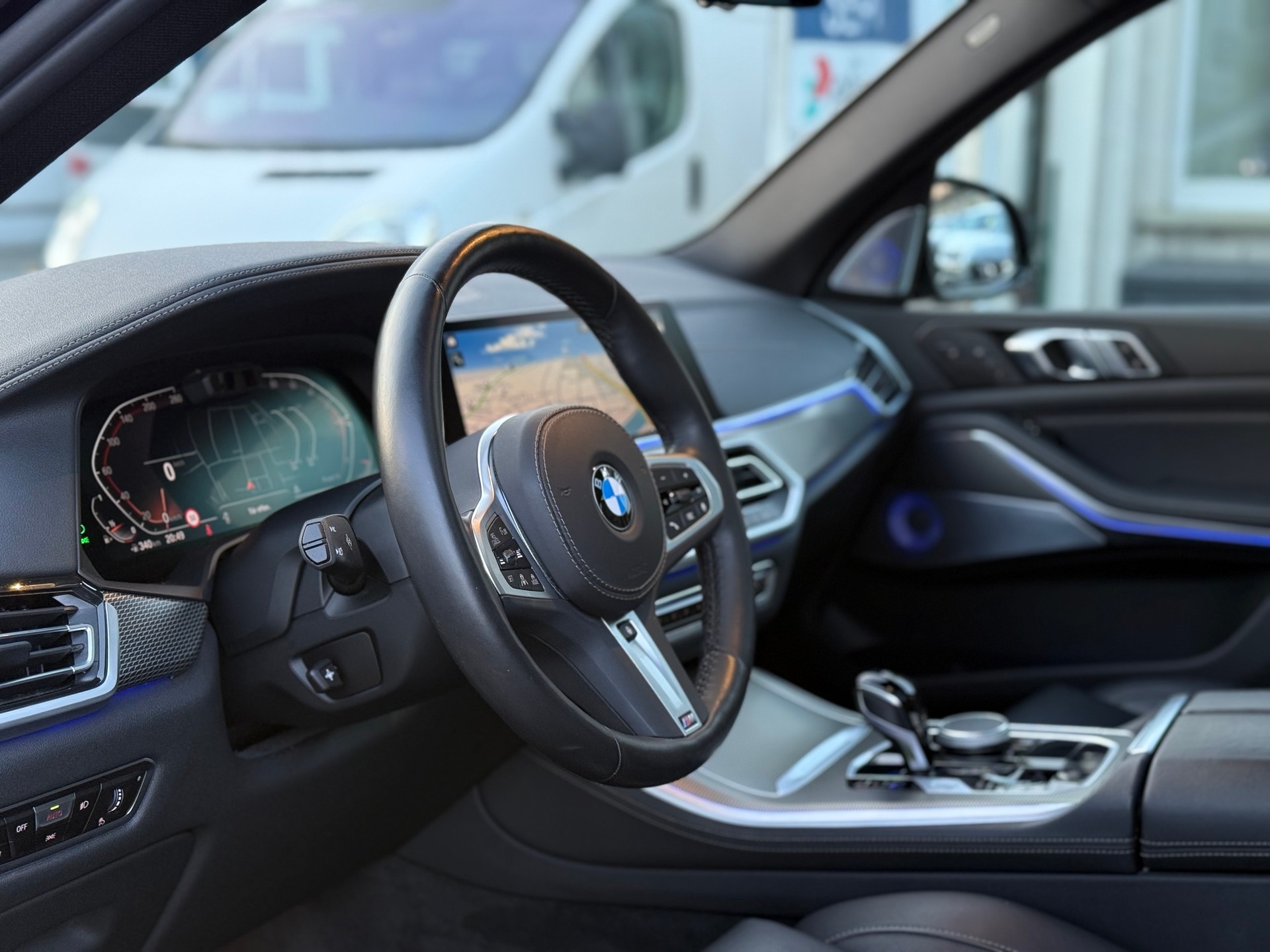 BMW X5 40i xDrive SAG-image-7