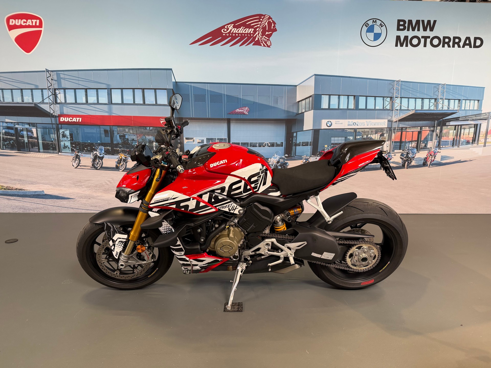 DUCATI Streetfighter V4 S-showroom-element-3