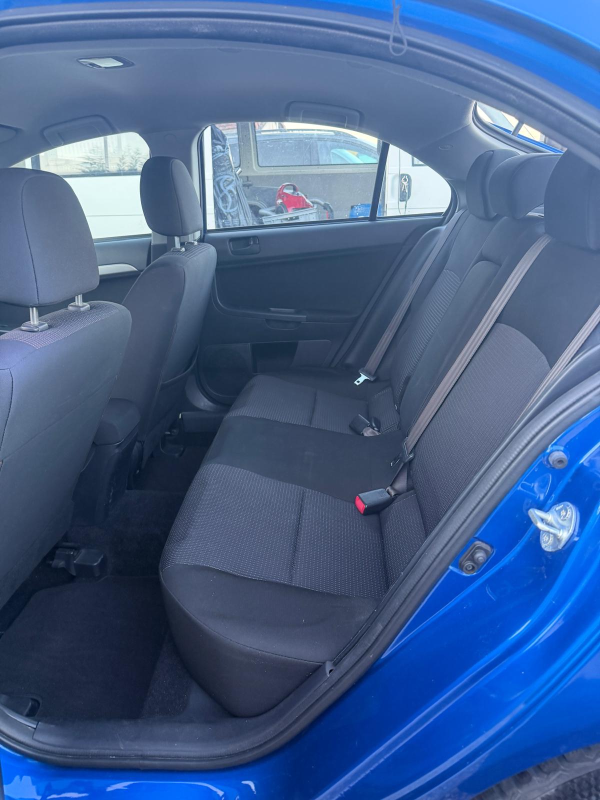 MITSUBISHI Lancer Sportback 1.5 Inform-image-8