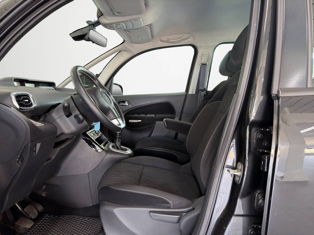 CITROEN C3 Picasso 1.6 HDi 110 Exclusive-image-8