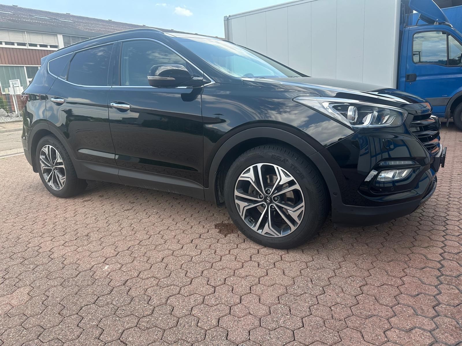 HYUNDAI Santa Fe 2.2 CRDI Vertex 4WD Automatic-image-4