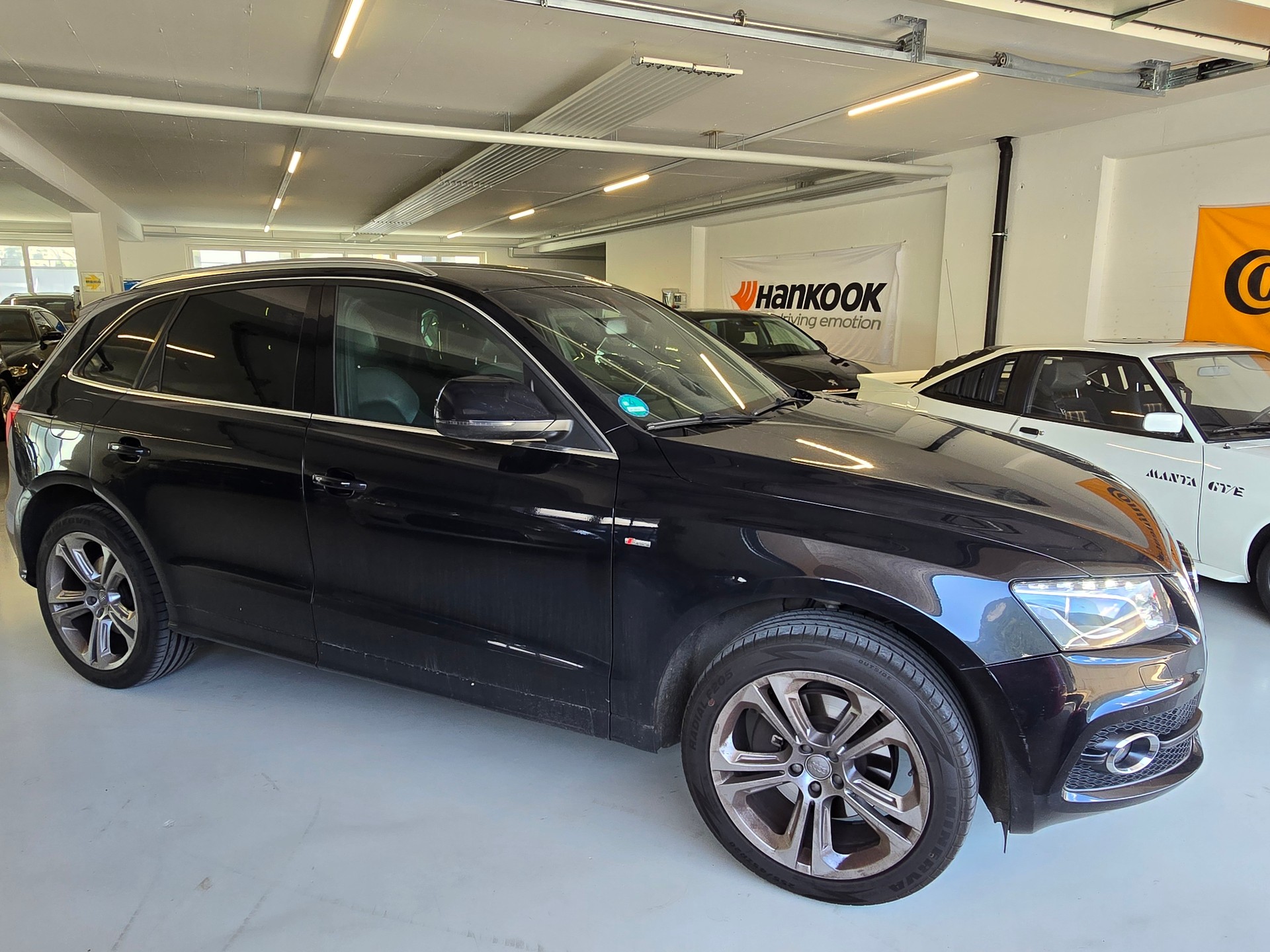 AUDI Q5 3.0 TDI quattro S-tronic-image-7