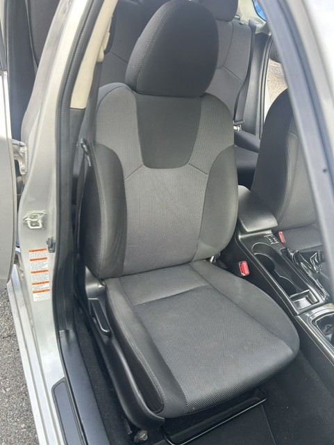 SUBARU Impreza 2.0D Swiss Special-image-4