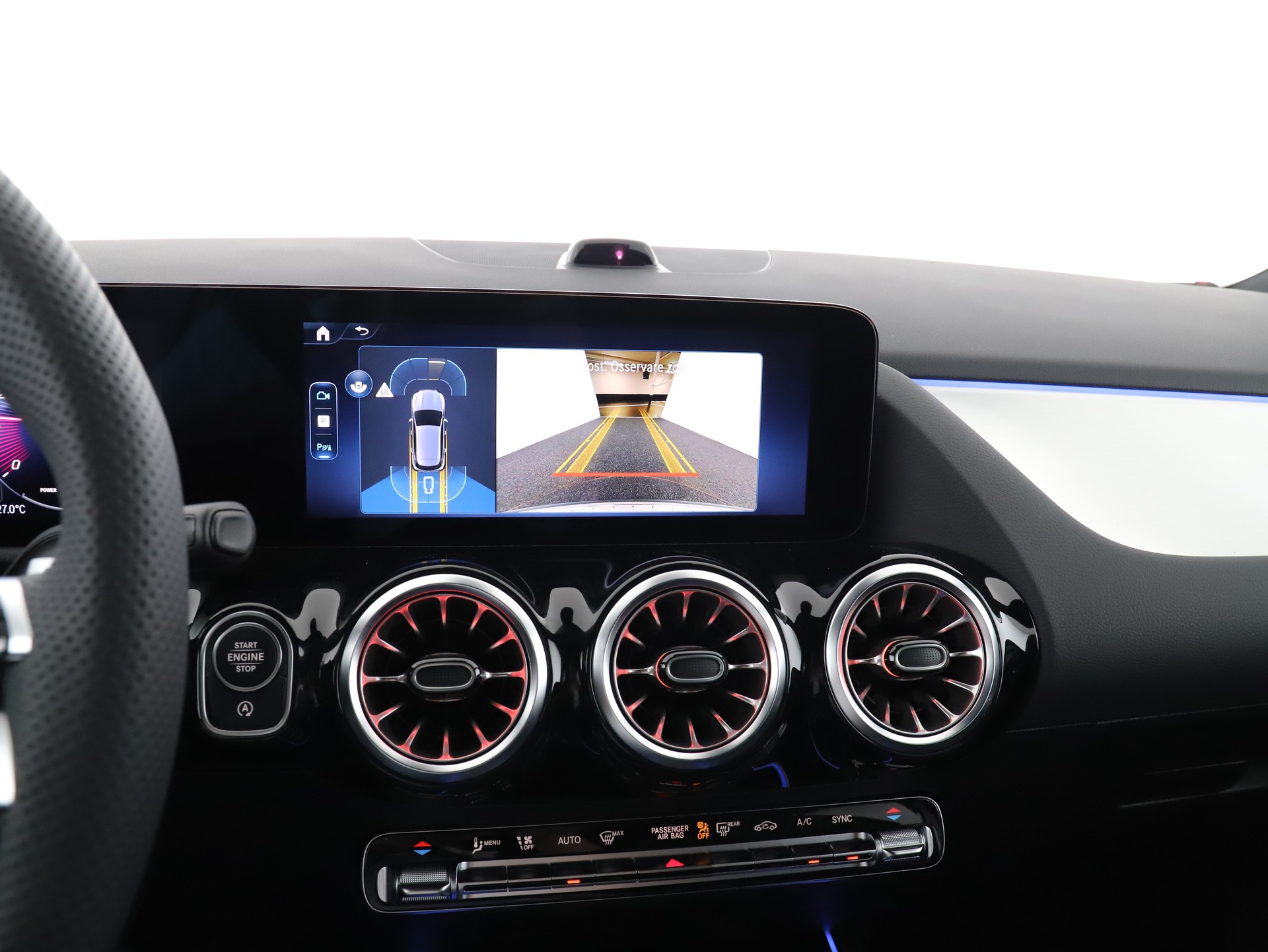 MERCEDES-BENZ GLA 200 Night Star 7G-D-image-14
