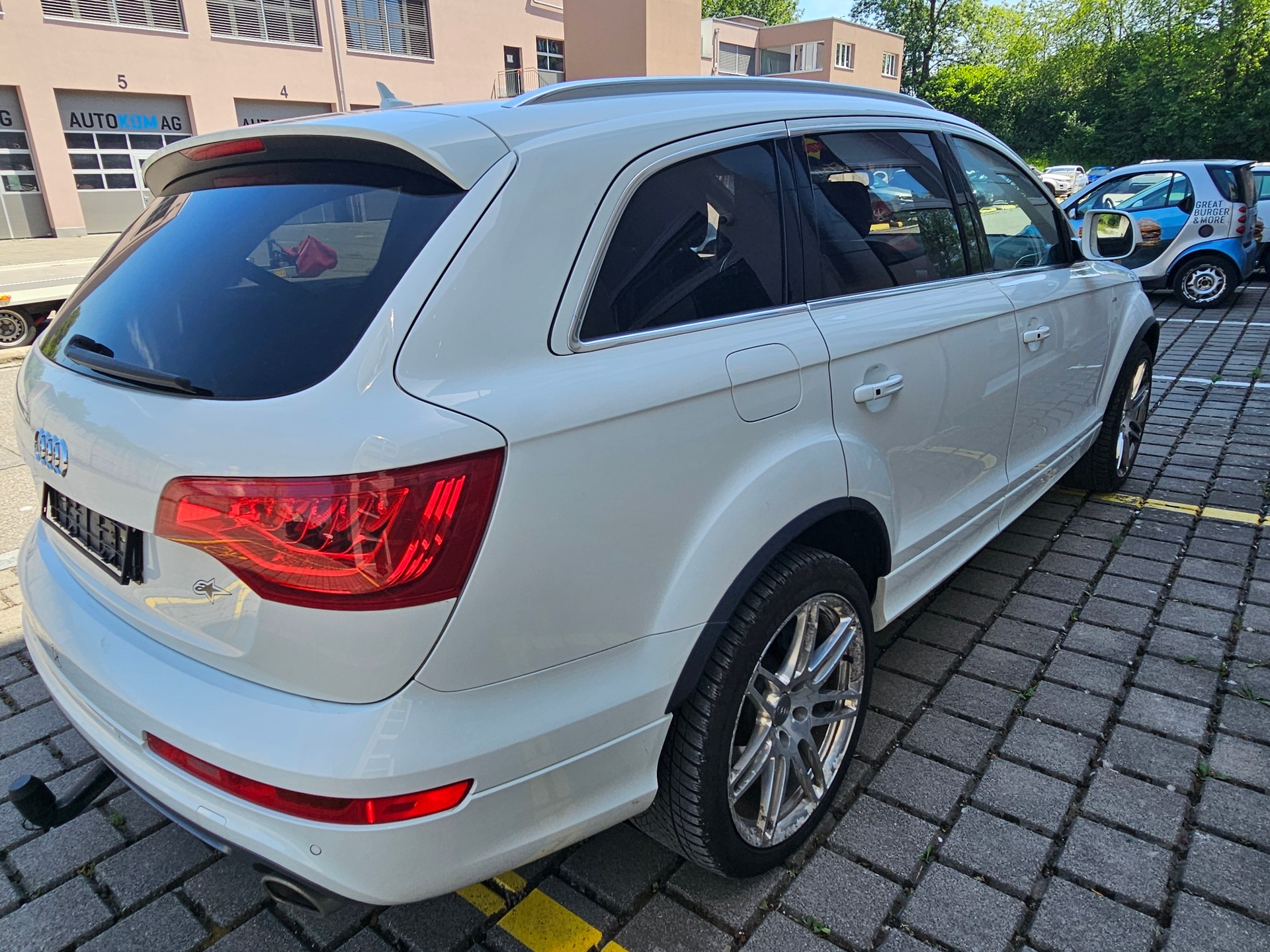 AUDI Q7 3.0 TDI quattro tiptronic-image-4